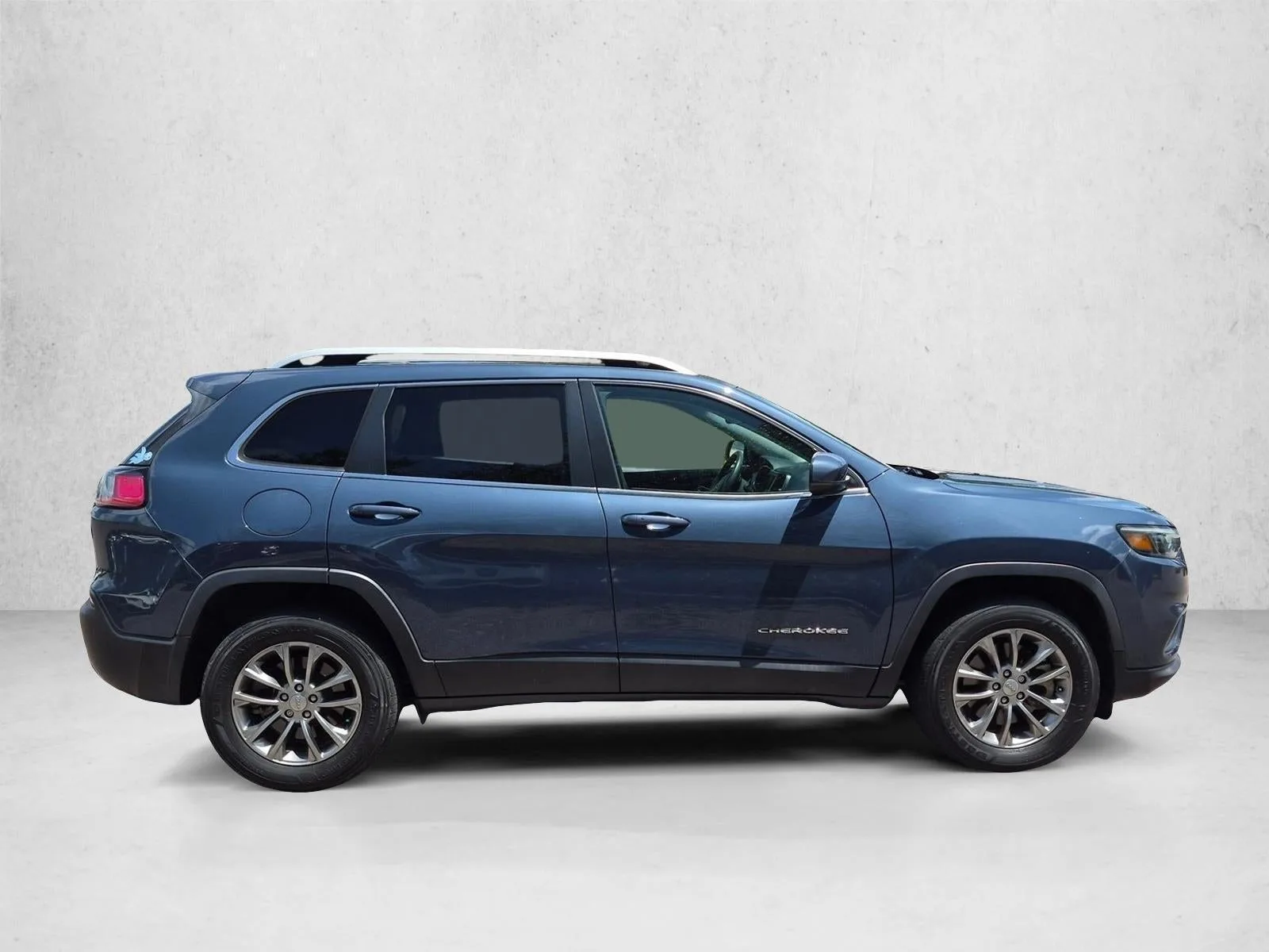 2021 Jeep Cherokee Latitude Lux 4x4 photo 4