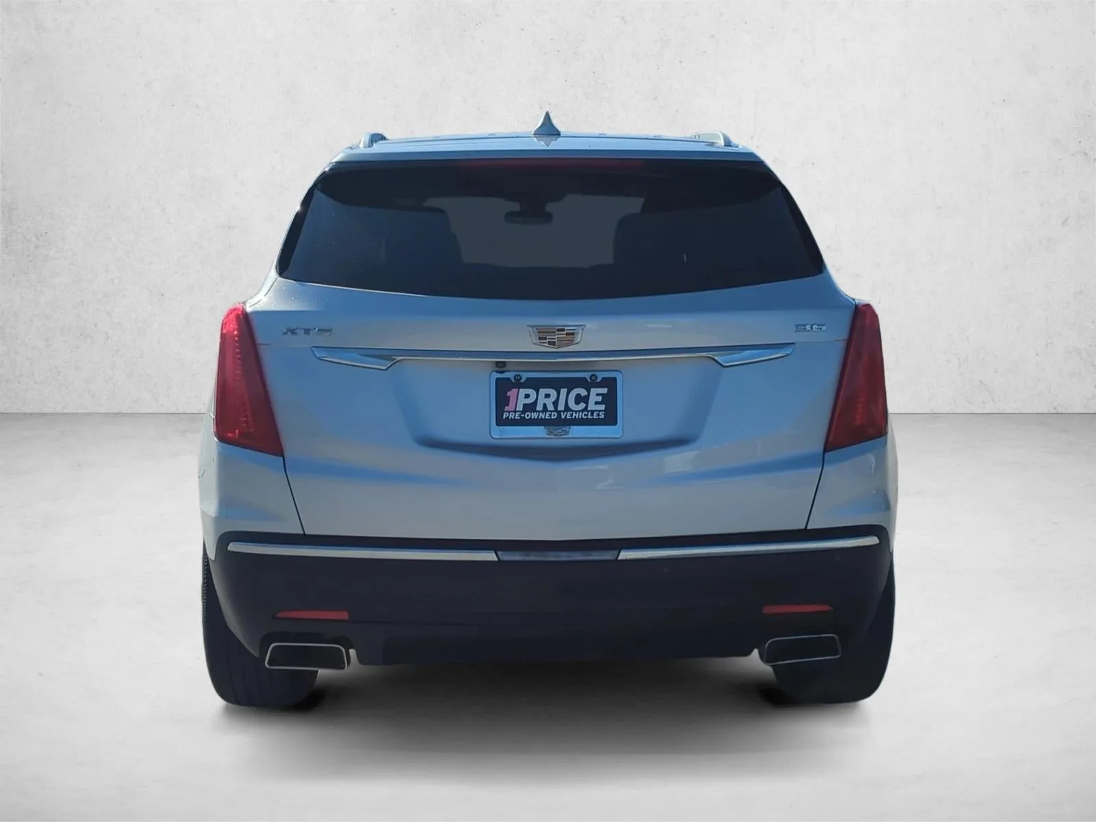 2017 Cadillac XT5 FWD 4dr Luxury photo 6