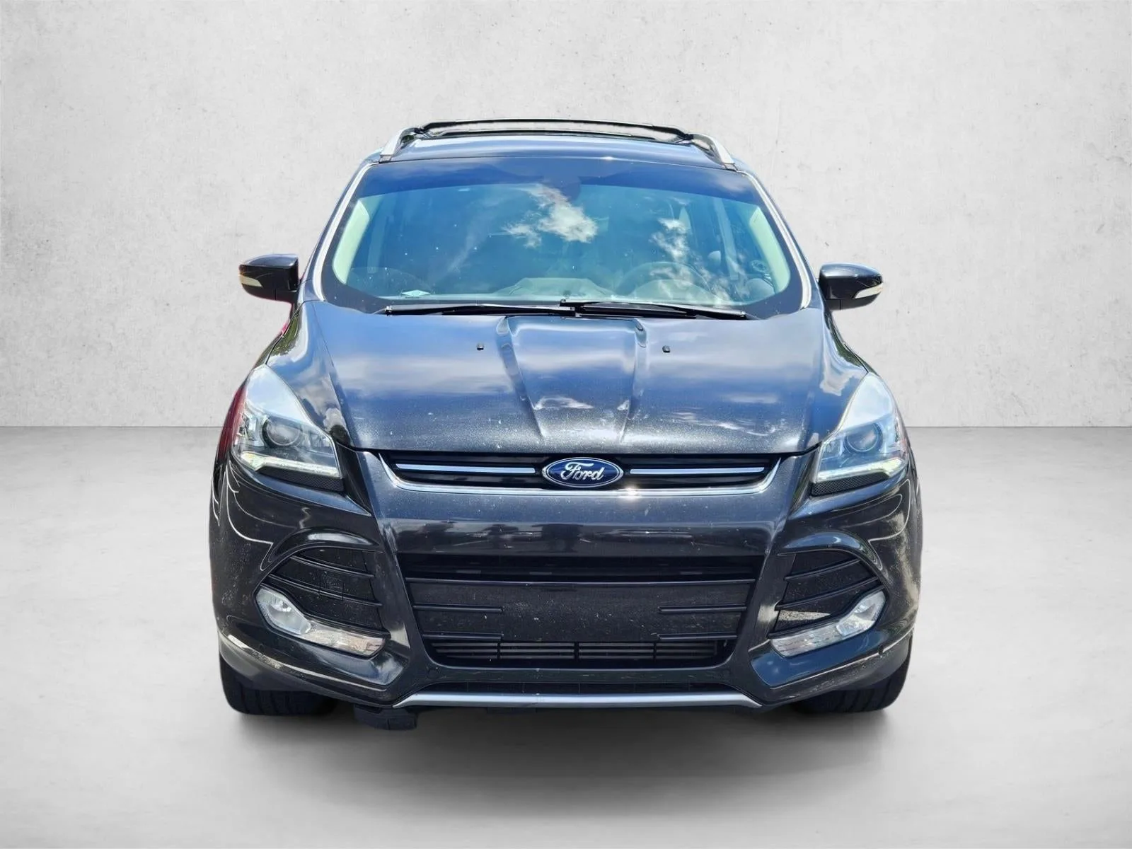 2013 Ford Escape FWD 4dr Titanium photo 2