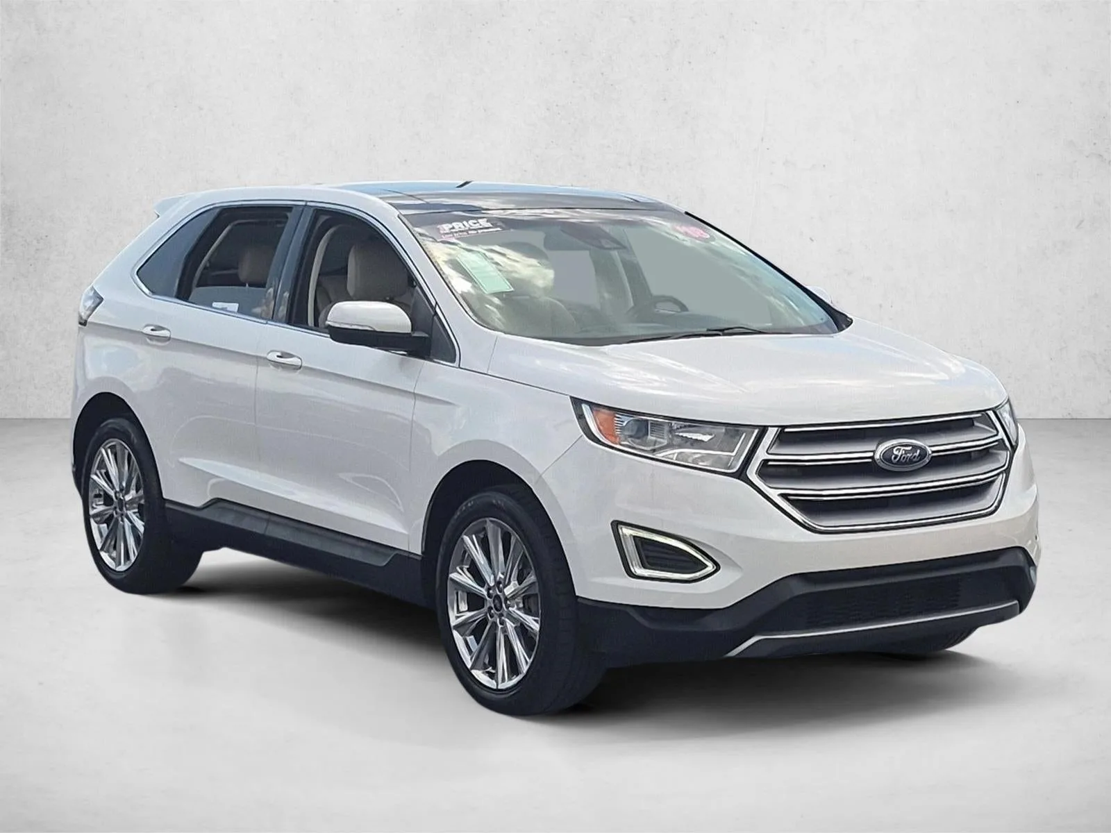 2018 Ford Edge Titanium photo 3