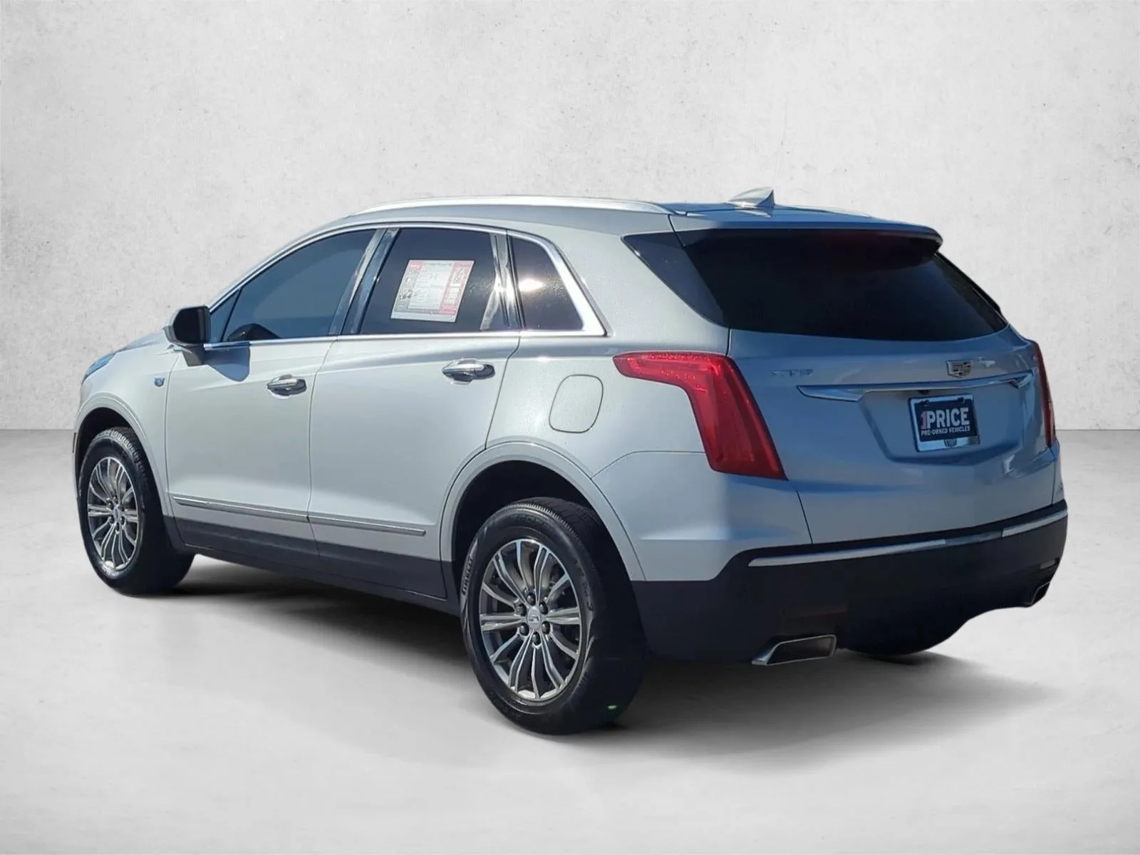2017 Cadillac XT5 FWD 4dr Luxury photo 7
