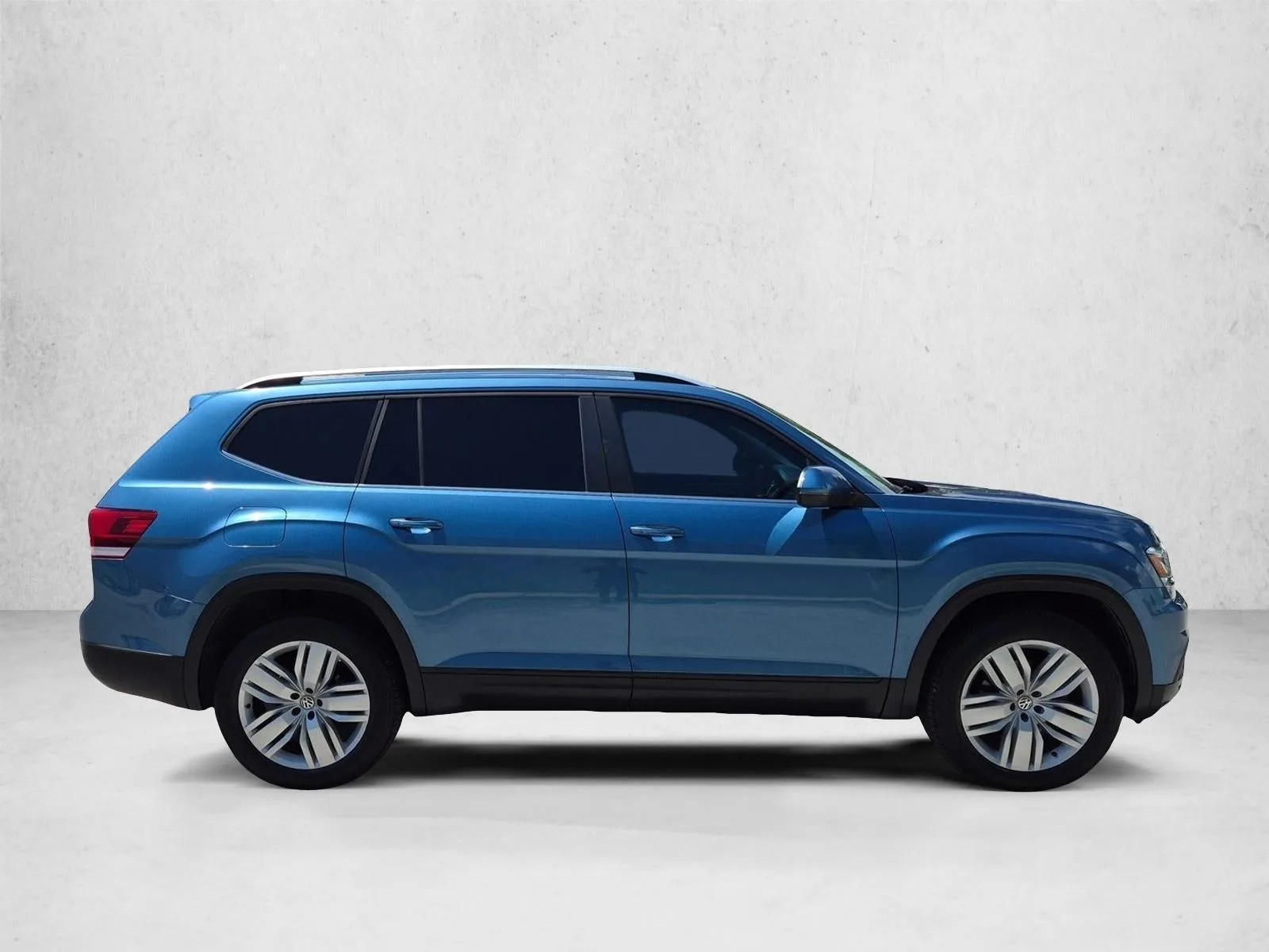 2019 Volkswagen Atlas 3.6L V6 SE w/Technology FWD photo 4