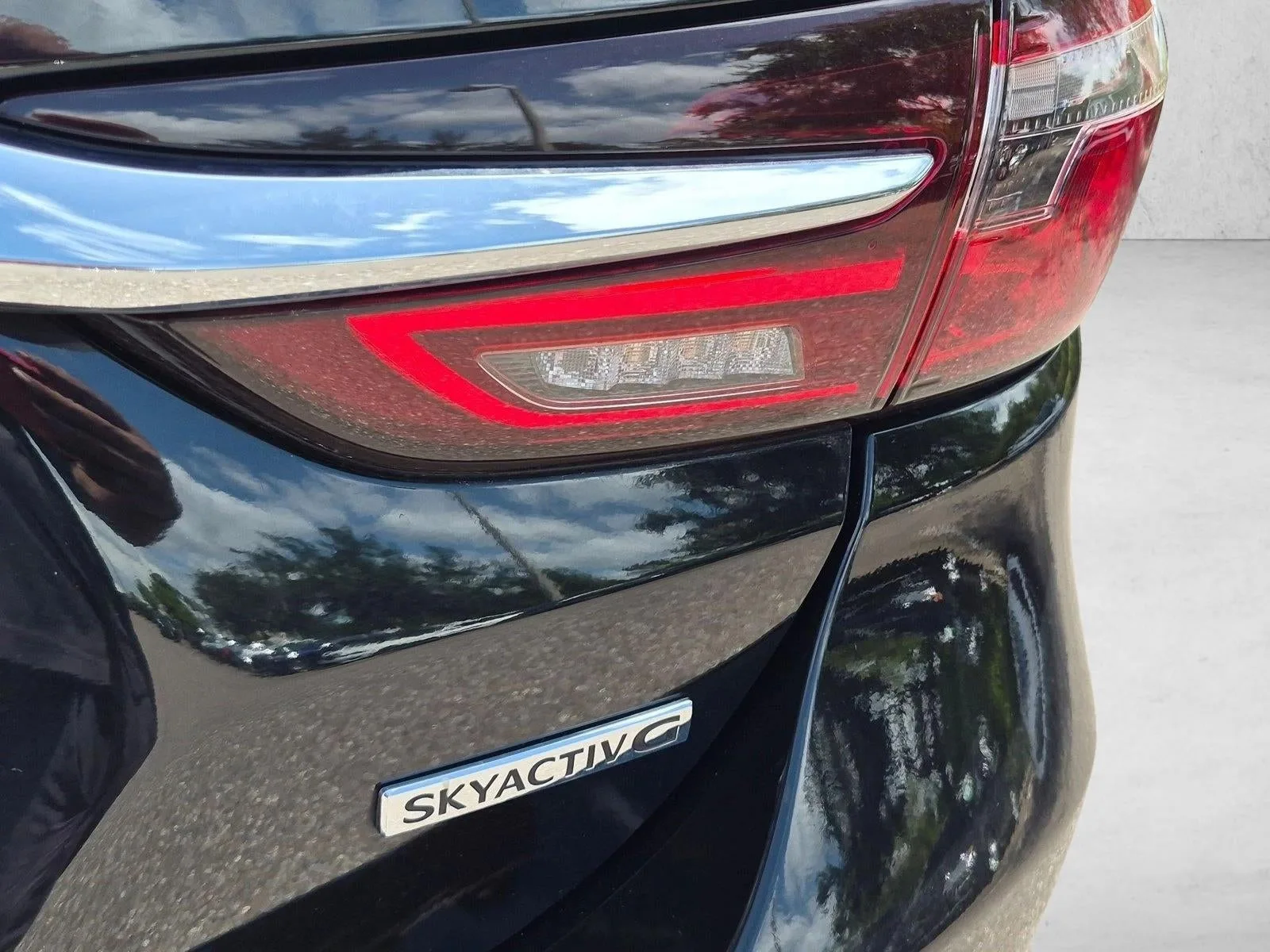 2021 Mazda Mazda6 Touring Auto photo 9