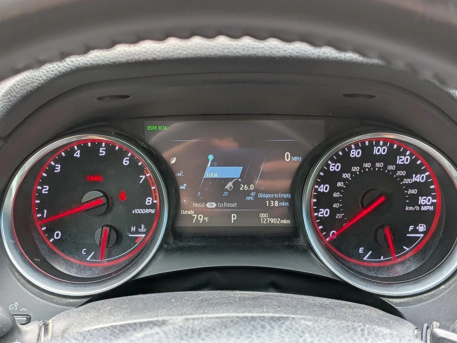 2018 Toyota Camry XSE Auto (Natl) photo 11