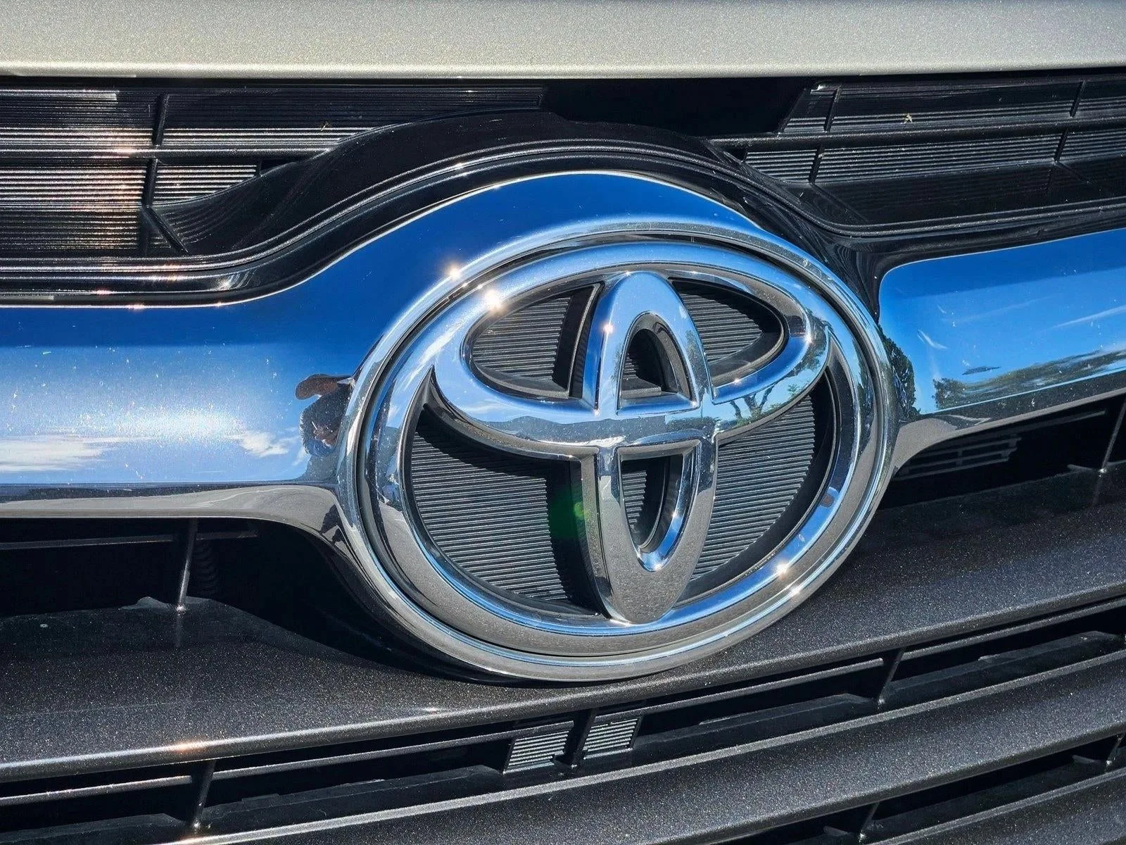 2016 Toyota Highlander FWD 4dr V6 XLE (Natl) photo 4