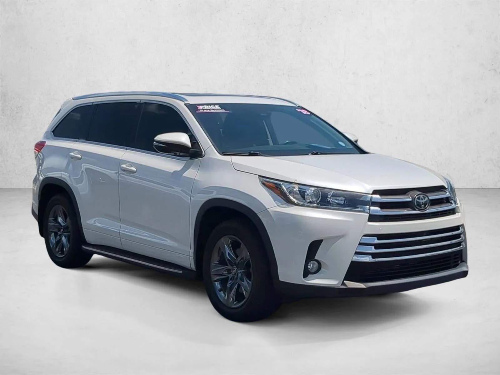 2018 Toyota Highlander Limited Platinum photo 3