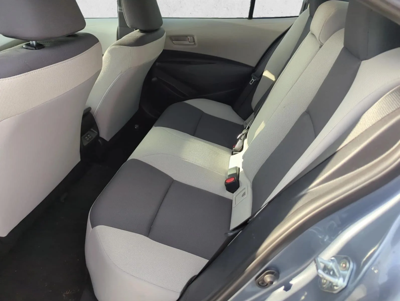 2024 Toyota Corolla LE CVT (Natl) photo 7