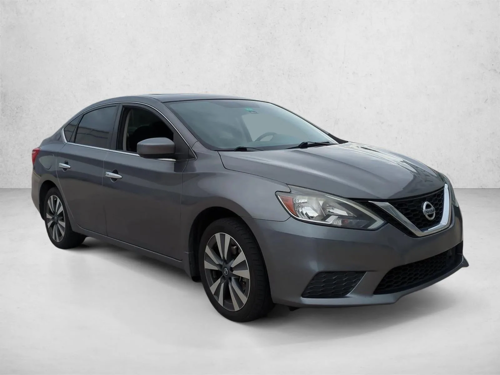 2019 Nissan Sentra SV CVT photo 3