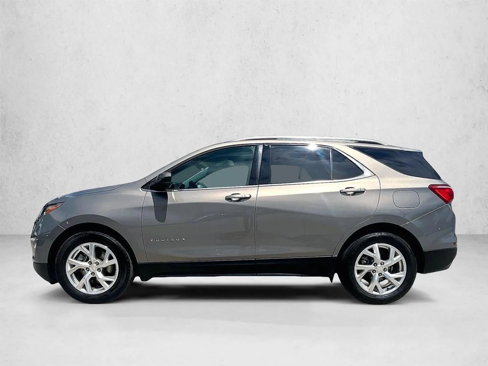 2019 Chevrolet Equinox LT photo 6
