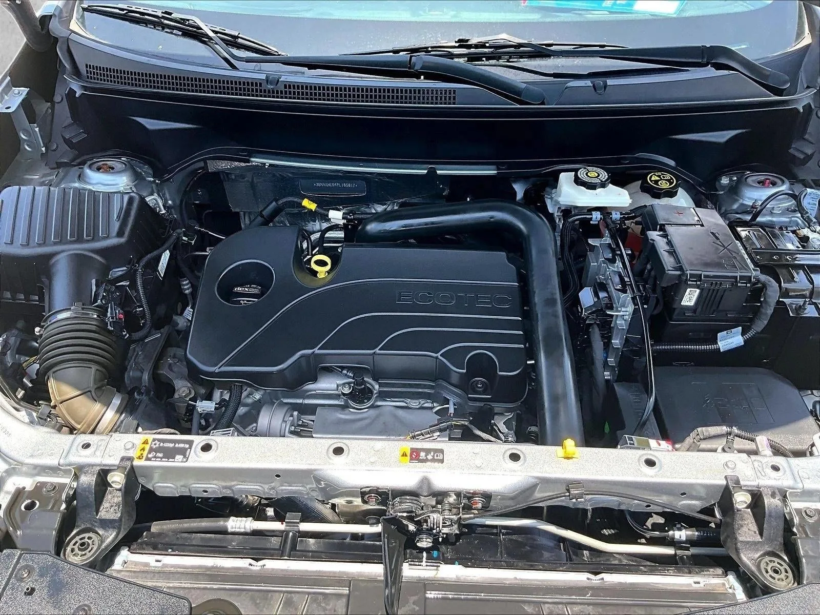 2023 Chevrolet Equinox LS photo 11