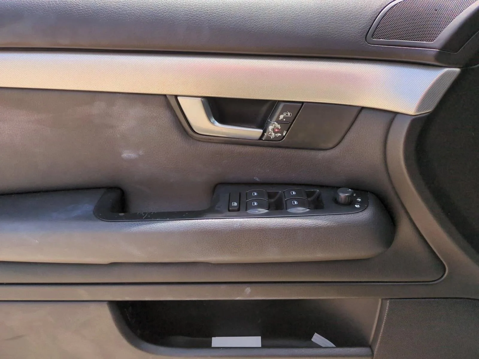 2007 Audi A4 2007.5 4dr Sdn Man 2.0T FrontTrak photo 11