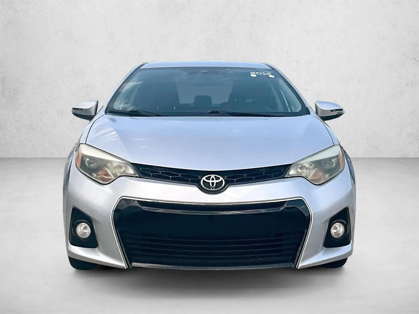2014 Toyota Corolla L photo 2
