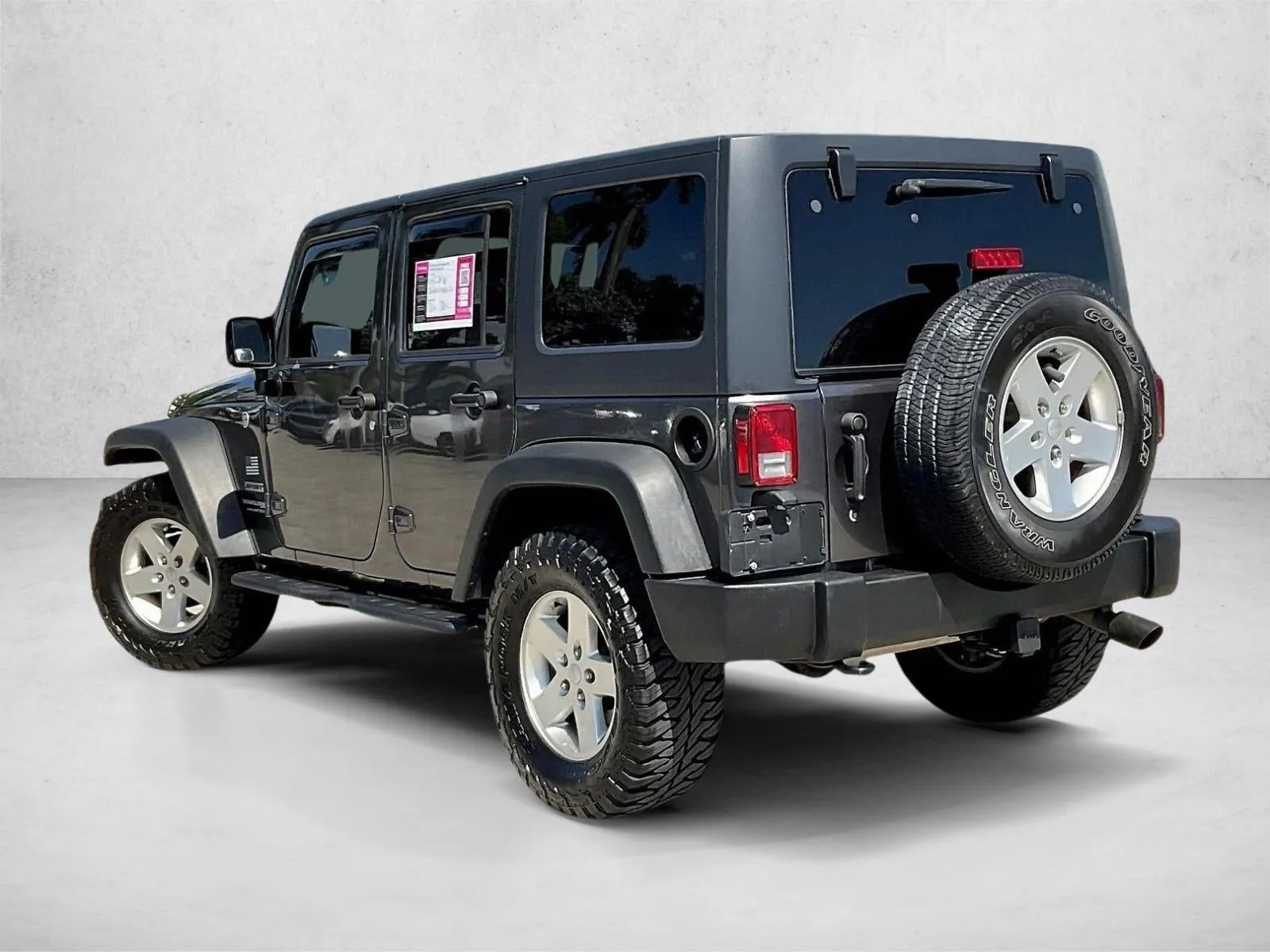 2018 Jeep Wrangler JK Unlimited Sport S 4x4 photo 12