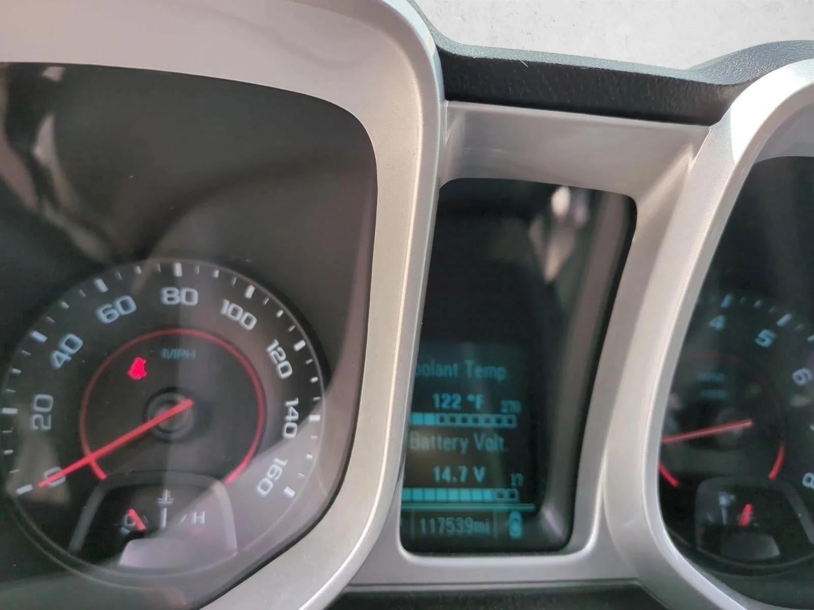 2015 Chevrolet Camaro 2dr Cpe LS w/2LS photo 13