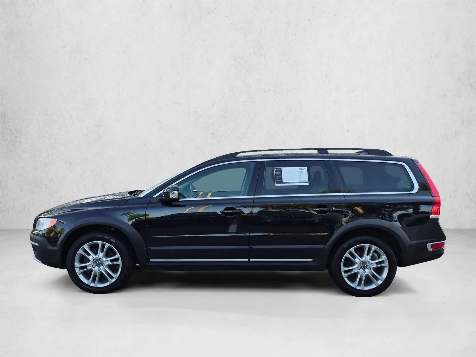 2016 Volvo XC70 AWD 4dr Wgn T5 Premier photo 9
