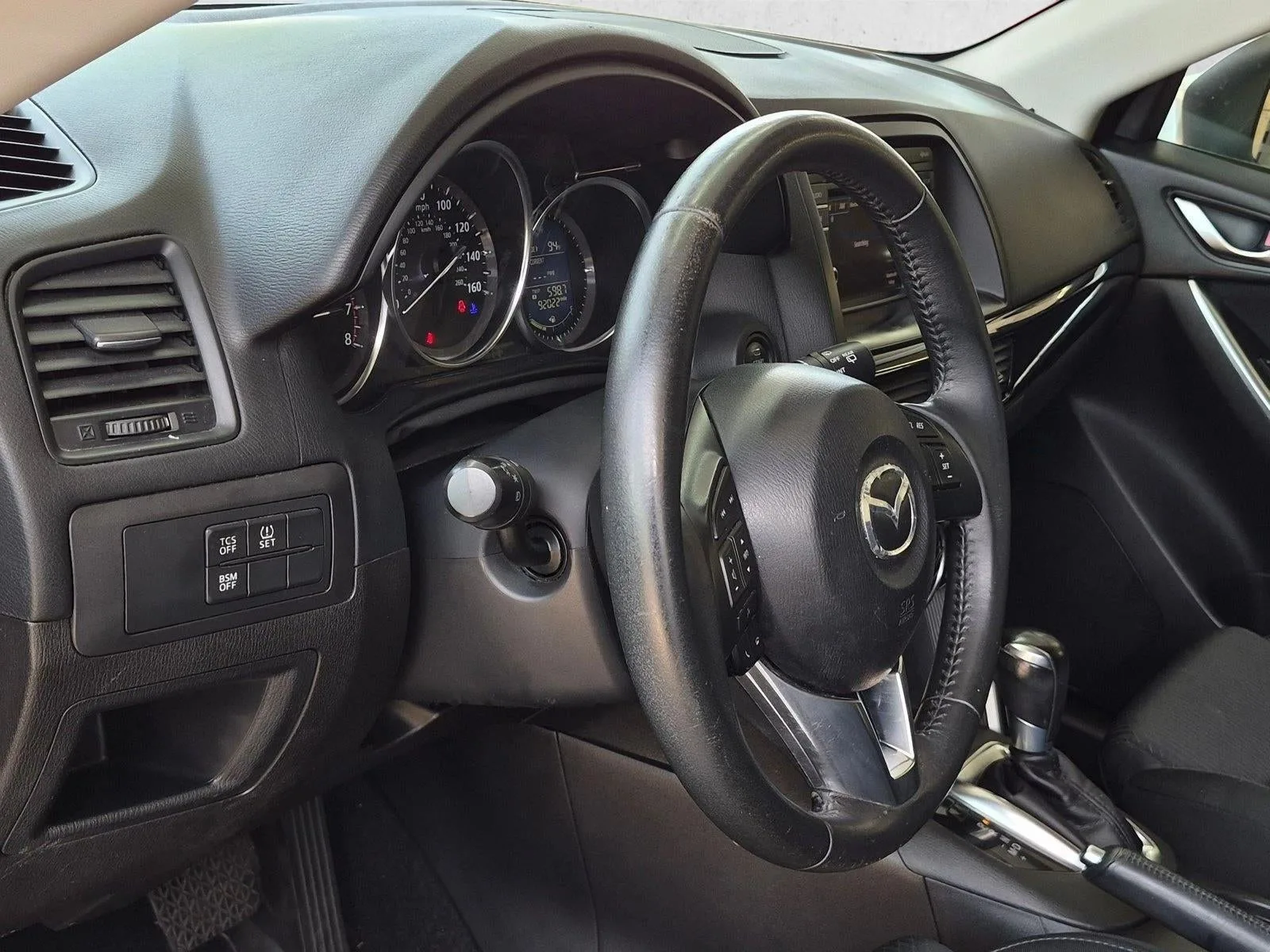 2014 Mazda CX-5 FWD 4dr Auto Touring photo 9