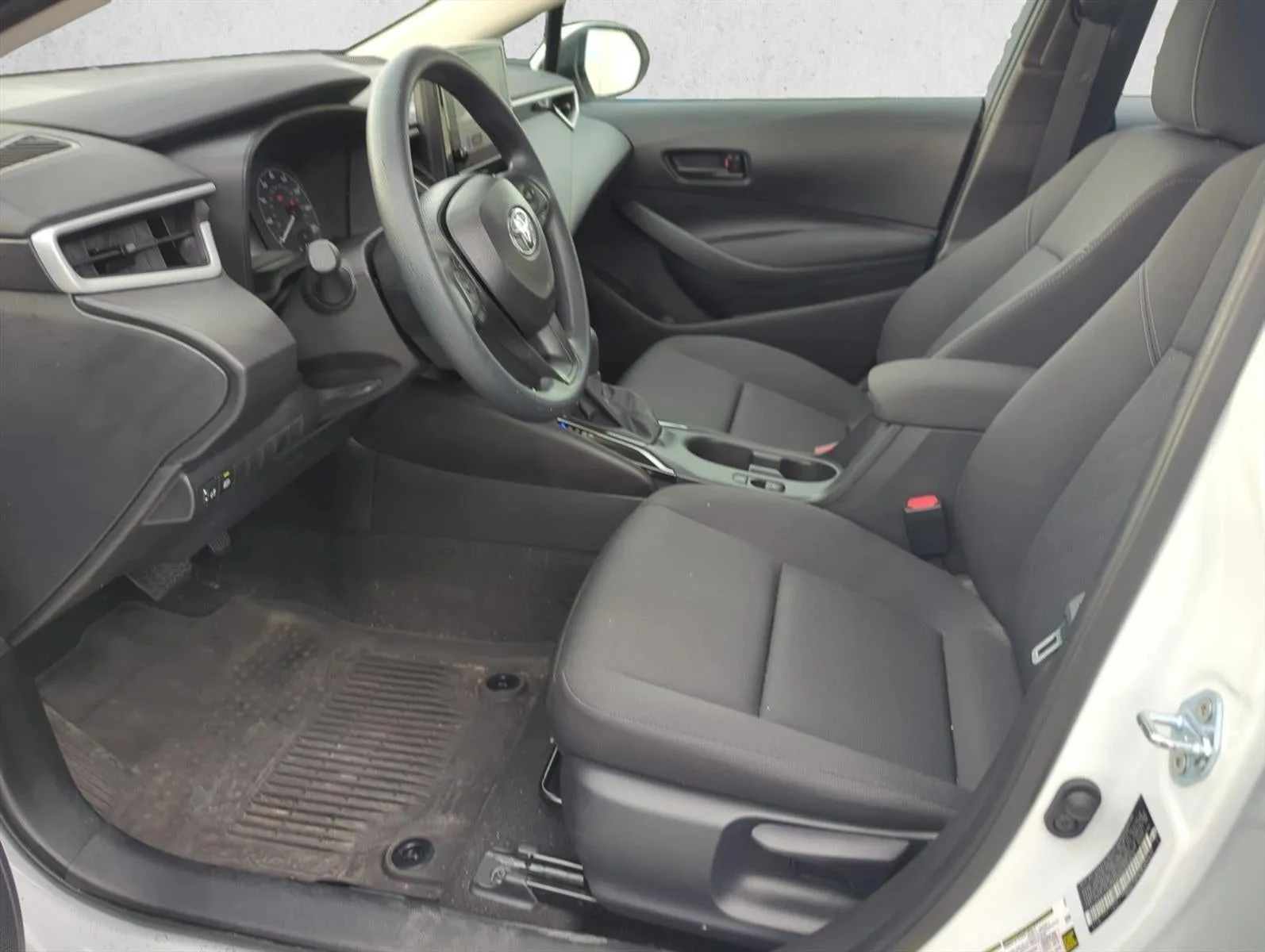 2025 Toyota Corolla LE CVT (Natl) photo 9