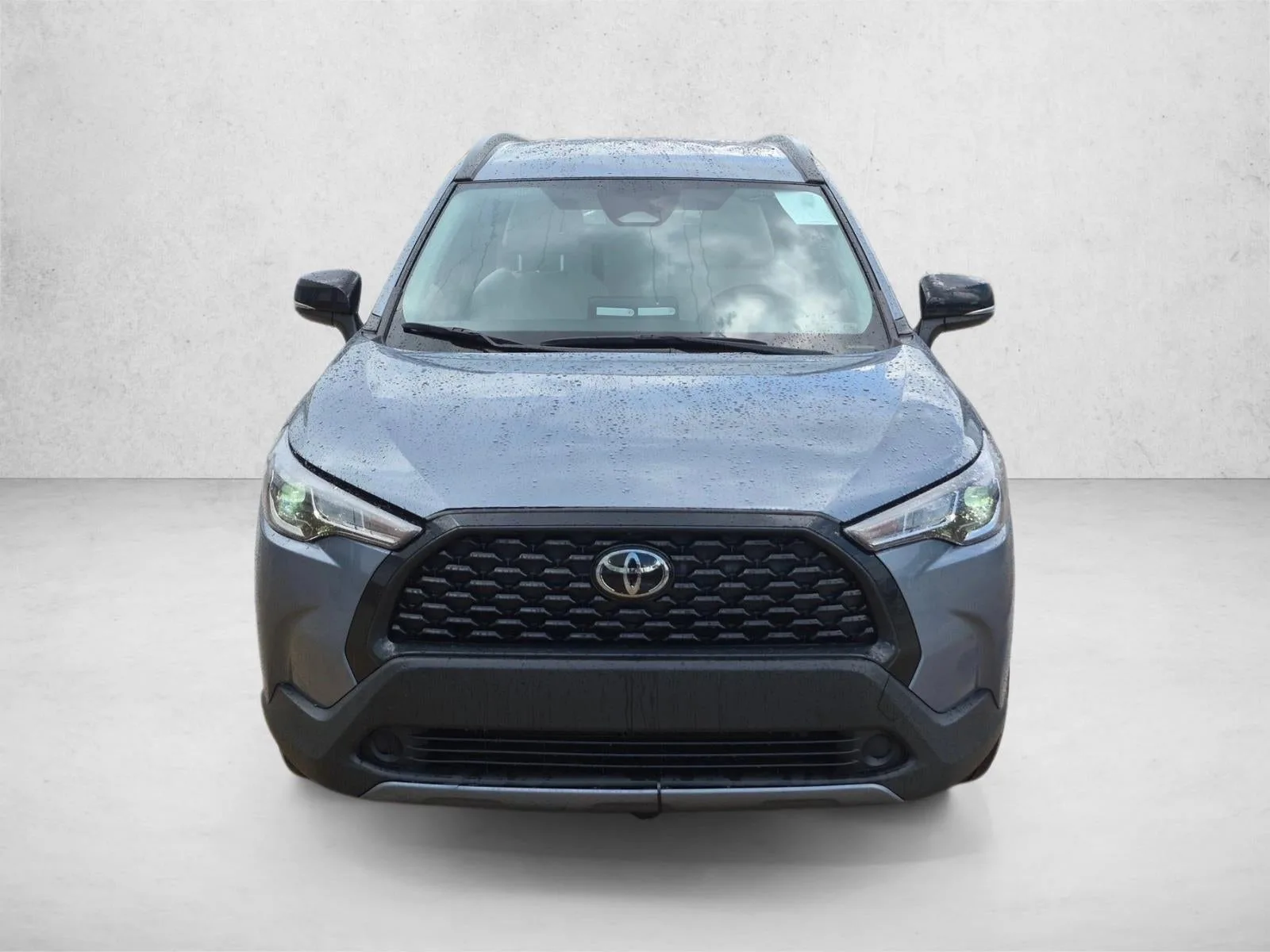 2025 Toyota Corolla Cross LE 2WD (Natl) photo 2