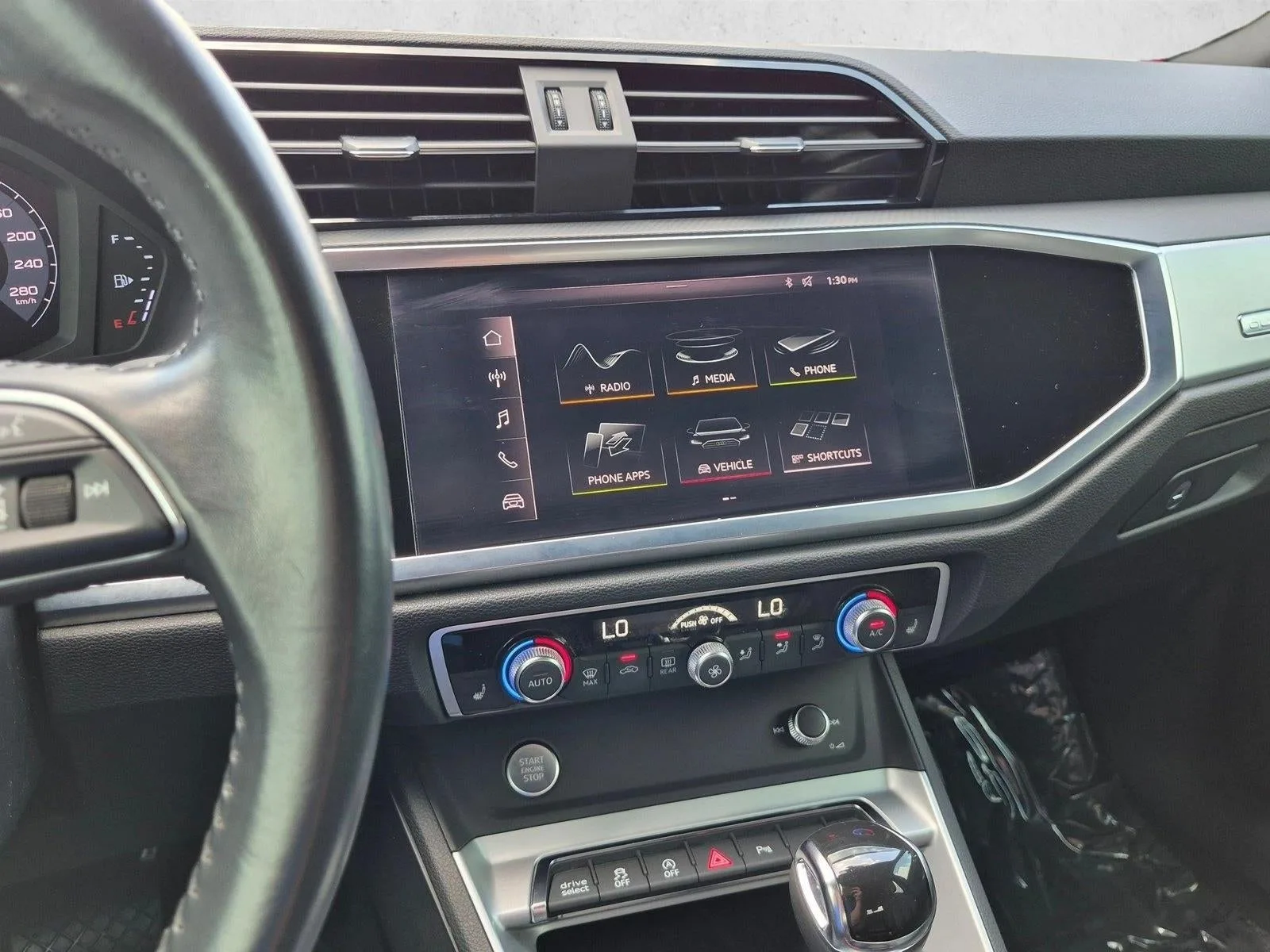 2019 Audi Q3 2.0 TFSI Premium quattro photo 11