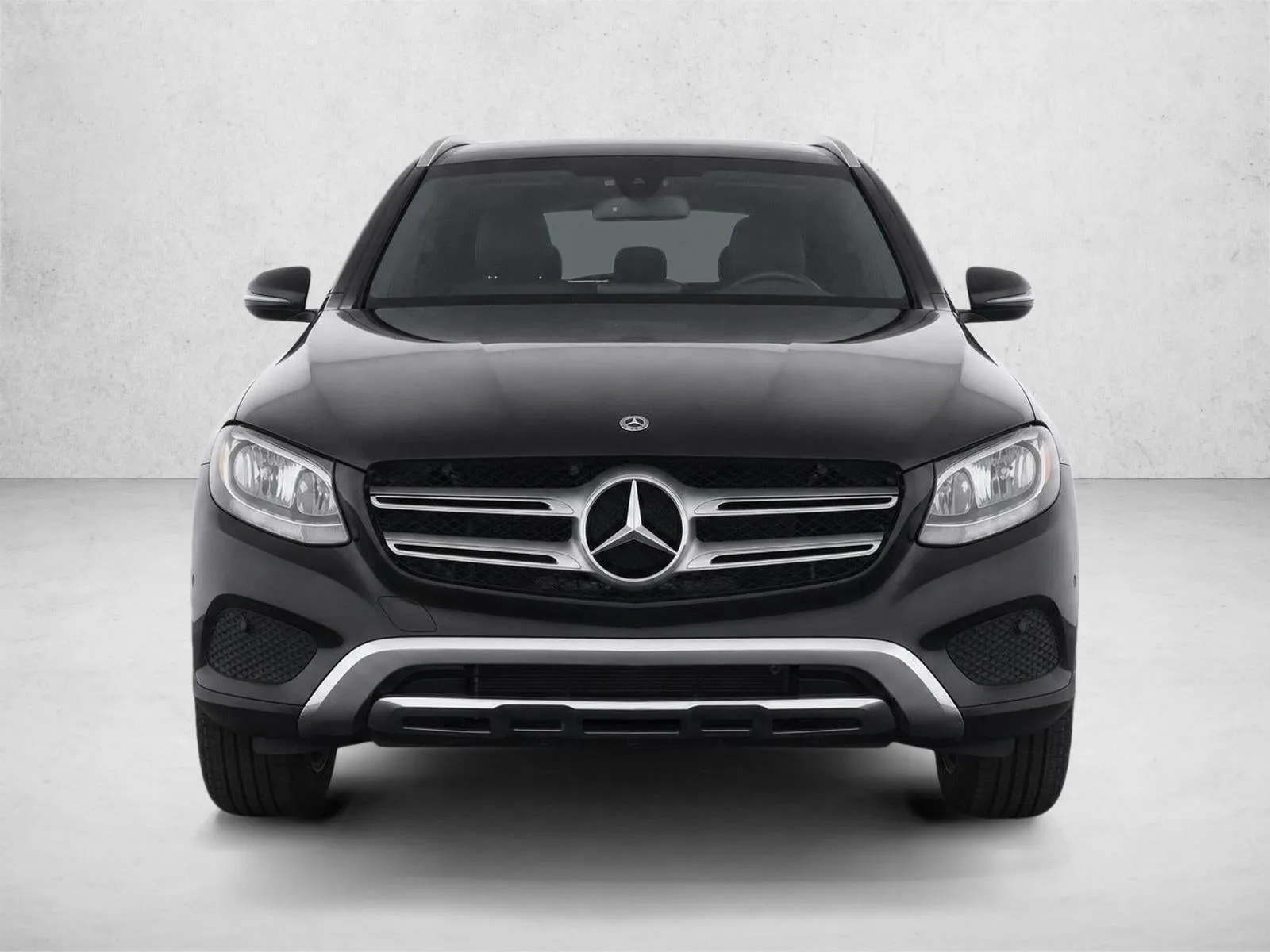 2018 Mercedes-Benz GLC GLC 300 SUV photo 2