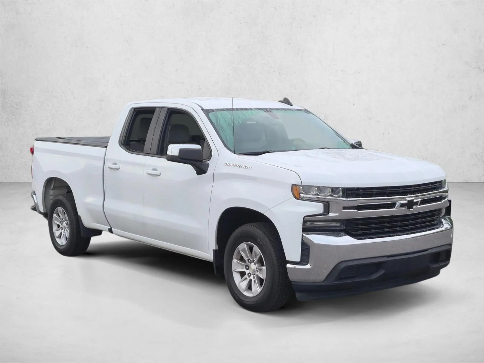 2019 Chevrolet Silverado 1500 Double Cab Standard Box 2-Wheel Drive LT photo 3