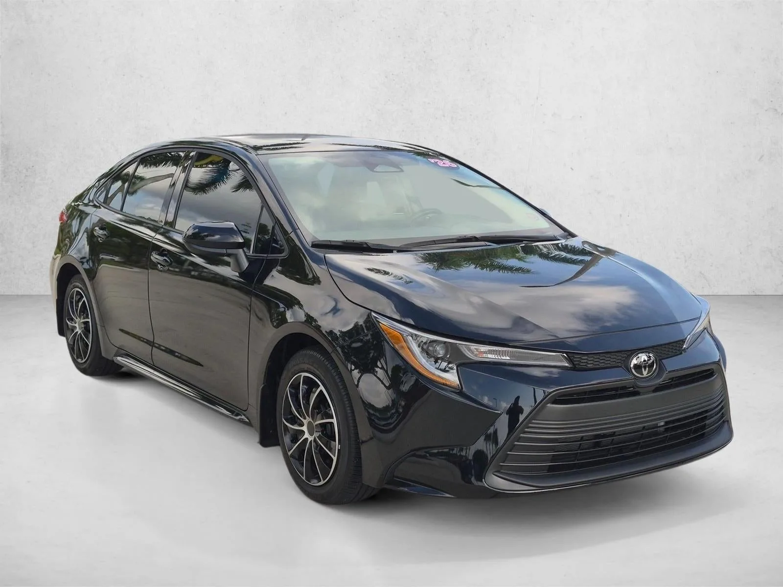 2026 Toyota Corolla LE CVT (Natl) photo 3