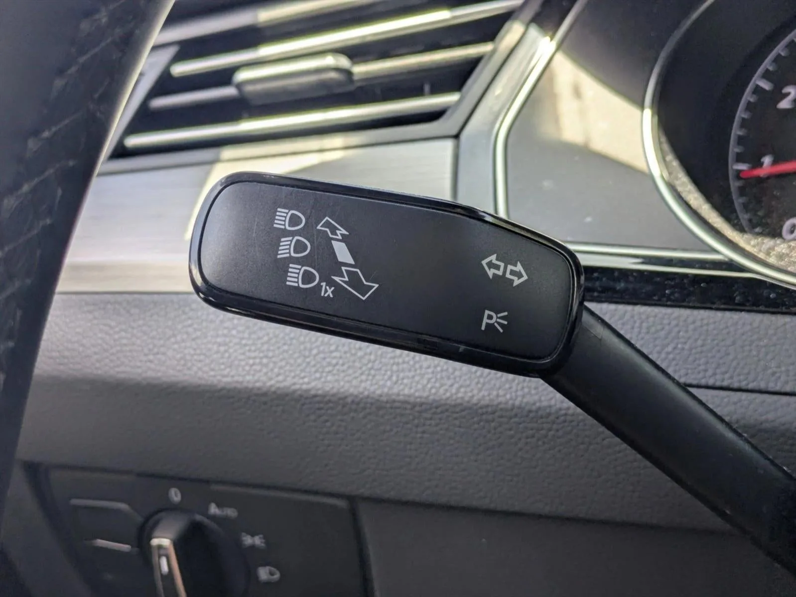 2019 Volkswagen Arteon SE FWD photo 10
