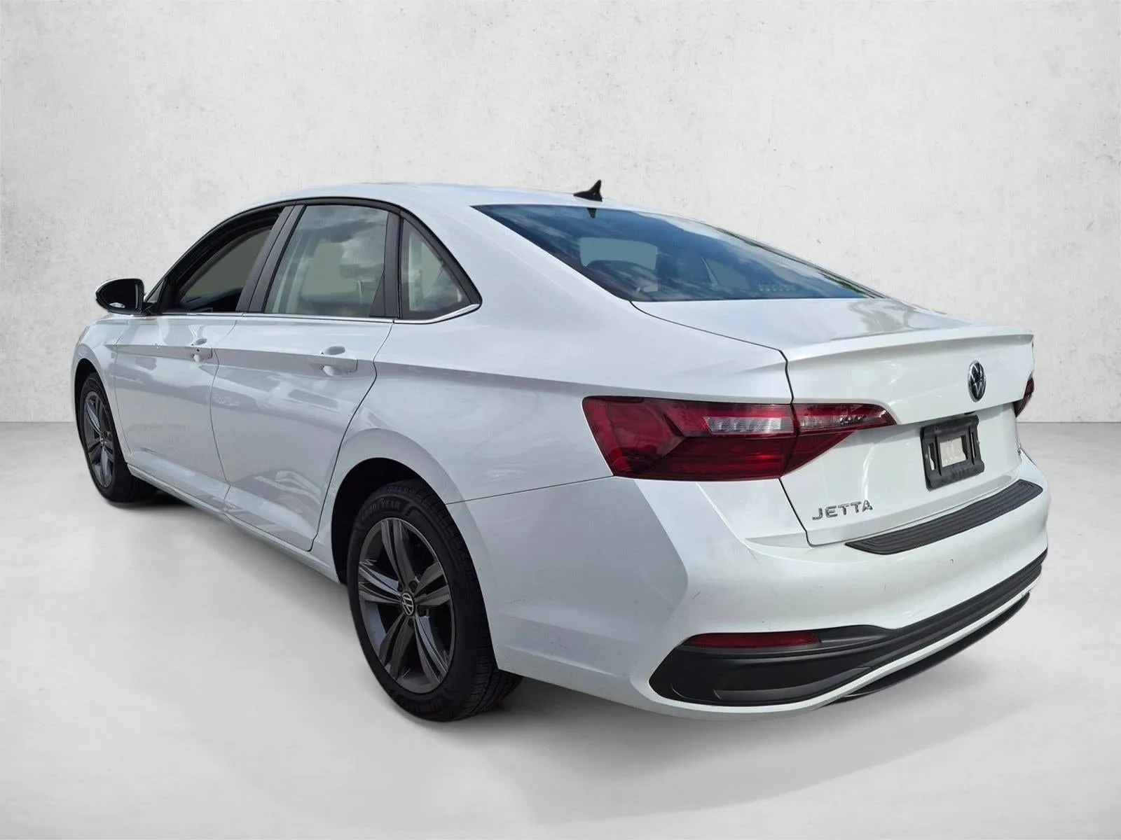 2023 Volkswagen Jetta SE Auto photo 3