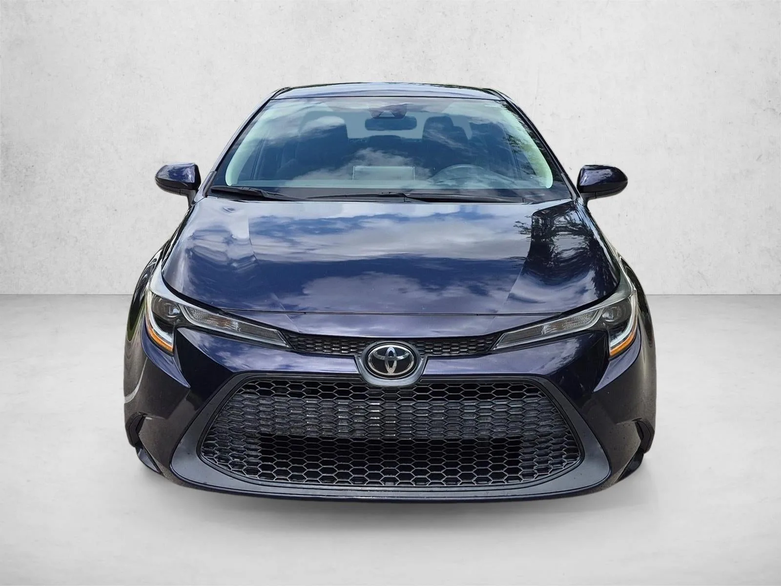 2020 Toyota Corolla LE CVT (Natl) photo 2
