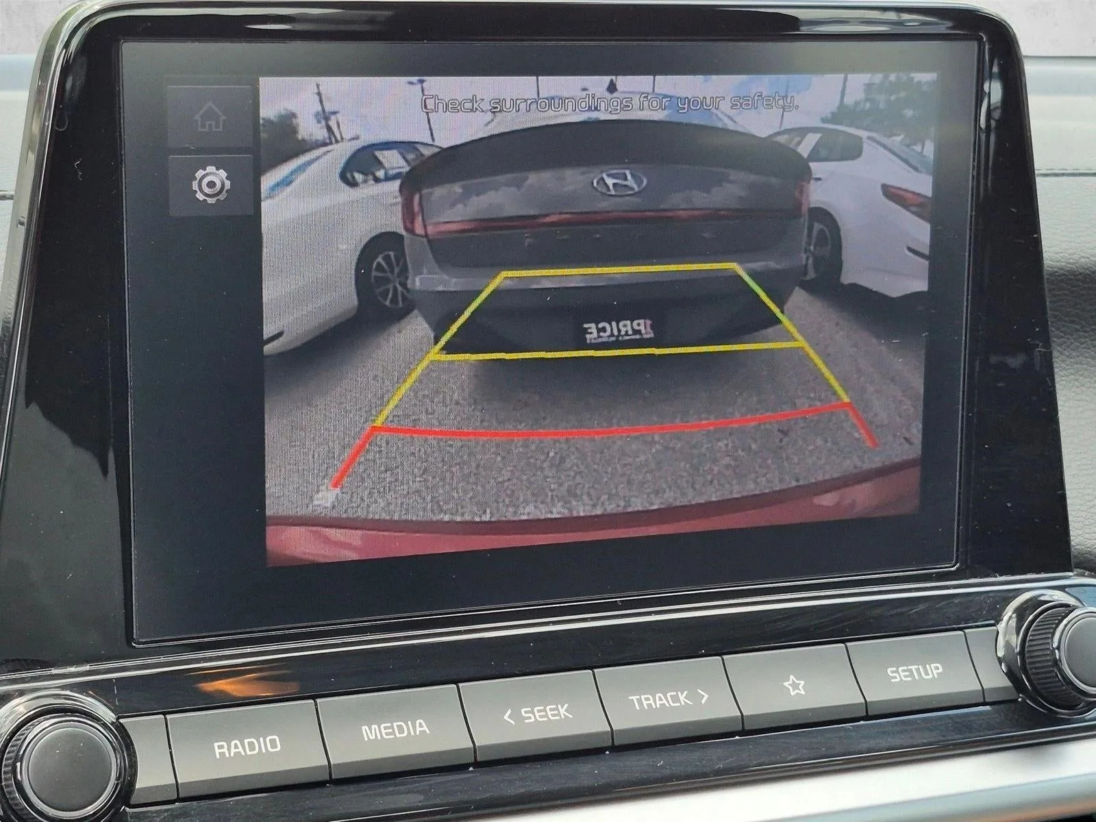 2022 Kia Forte LXS IVT photo 12