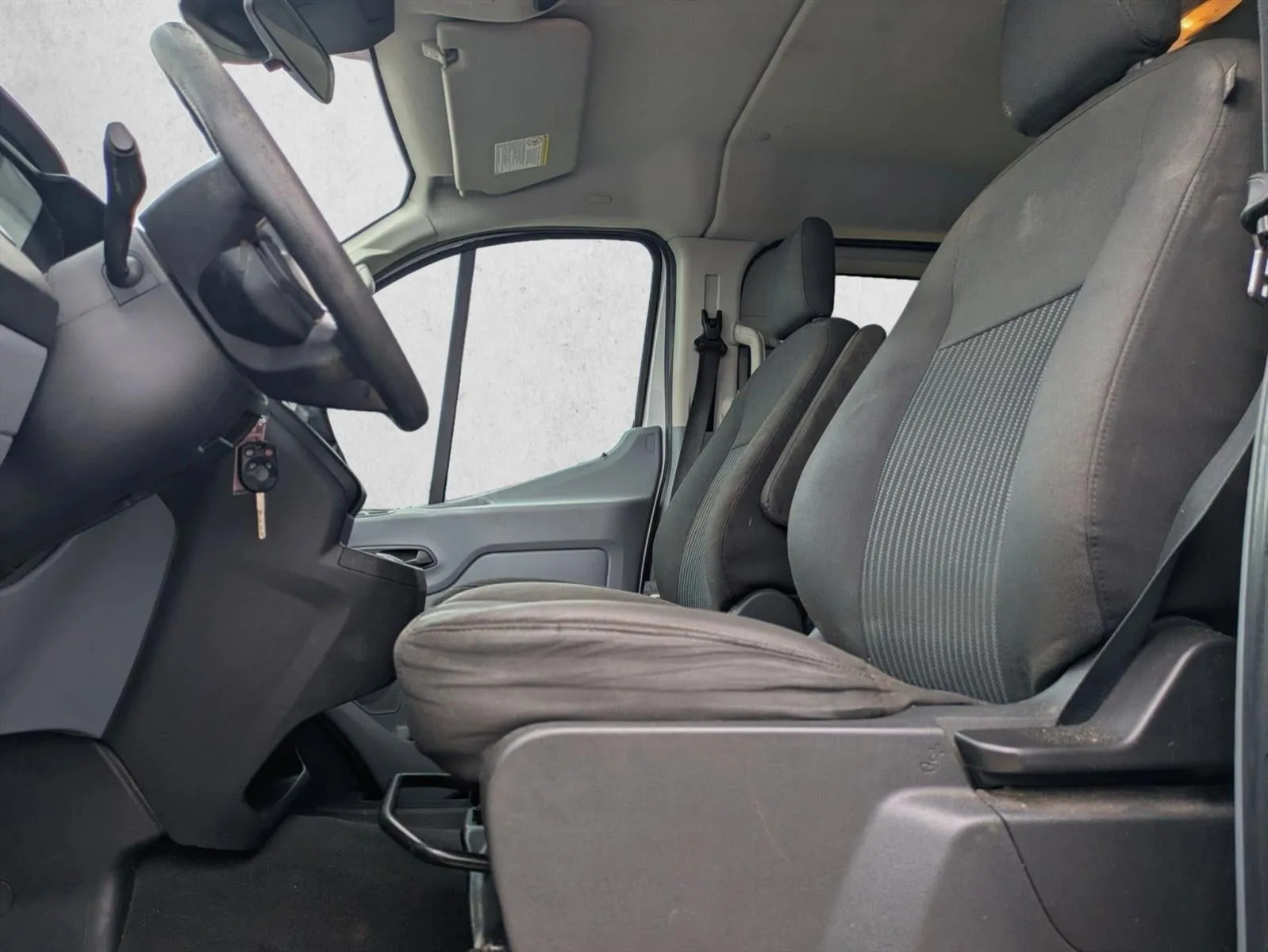 2018 Ford Transit Passenger Wagon T-350 148" Low Roof XLT Sliding RH Dr photo 12