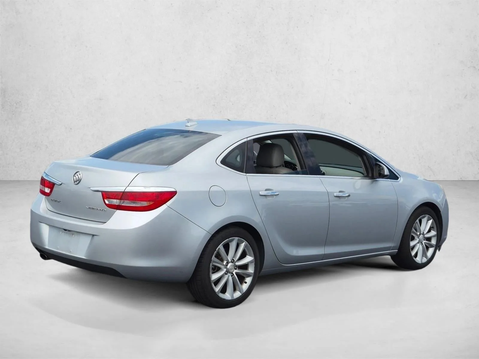 2013 Buick Verano Base photo 5