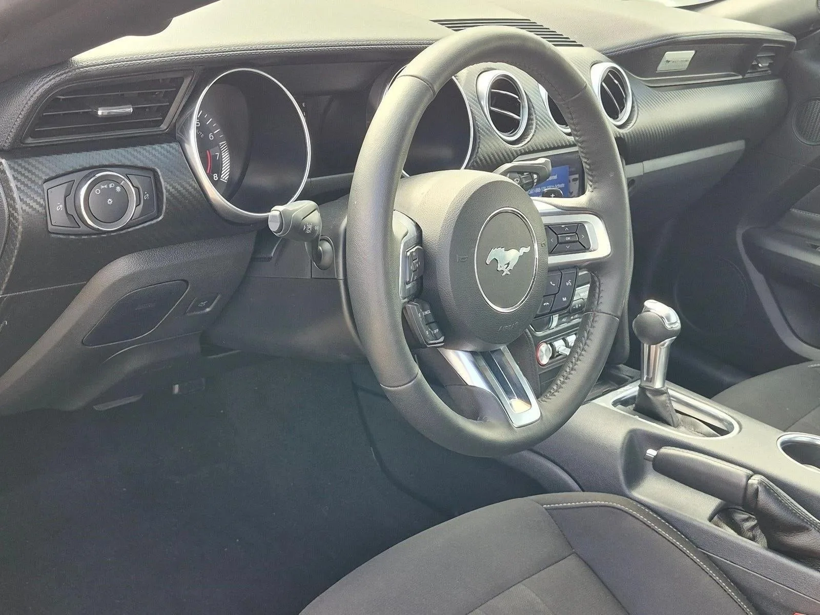2021 Ford Mustang EcoBoost Fastback photo 9