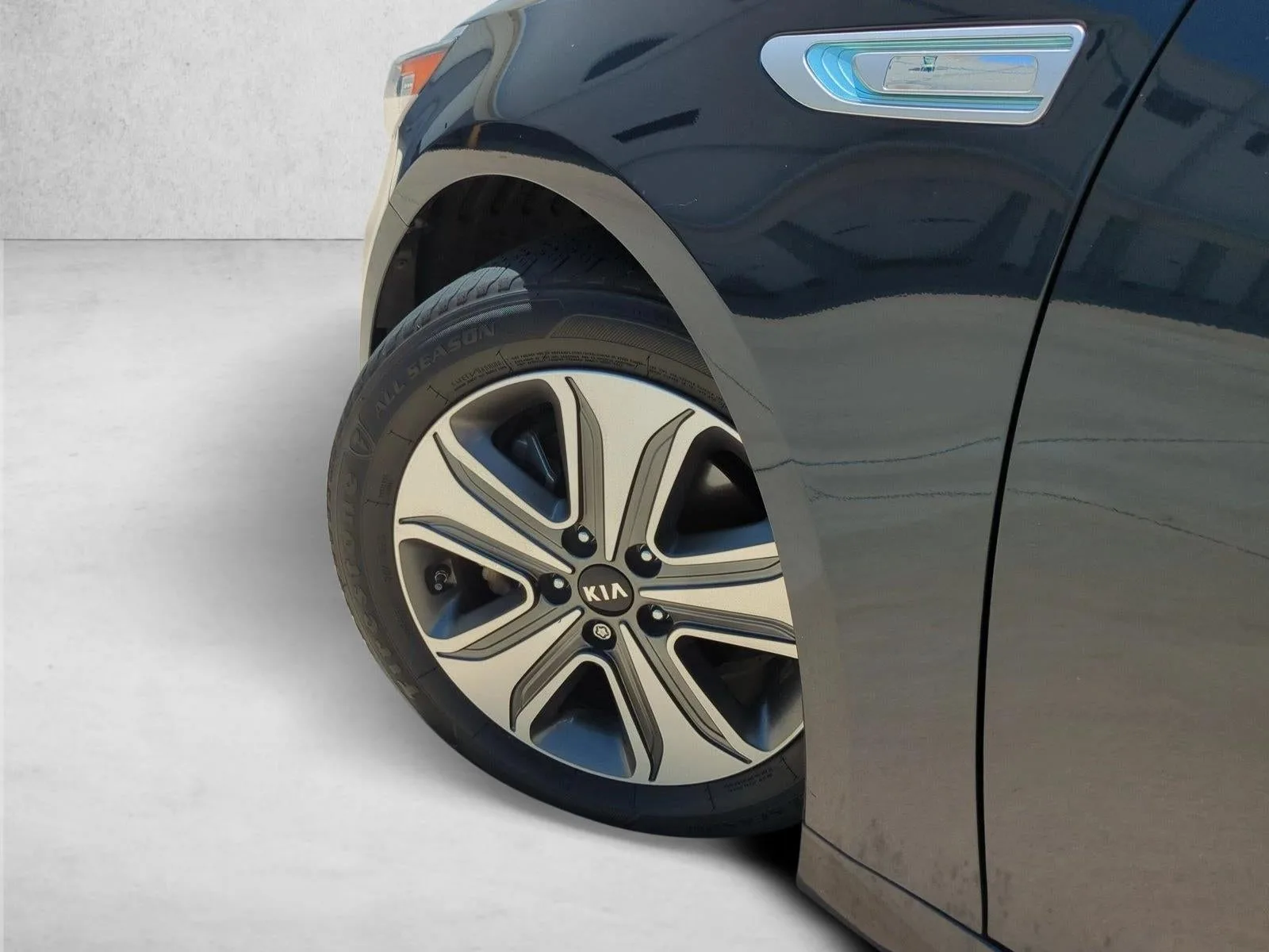 2017 Kia Optima Hybrid EX Auto photo 10