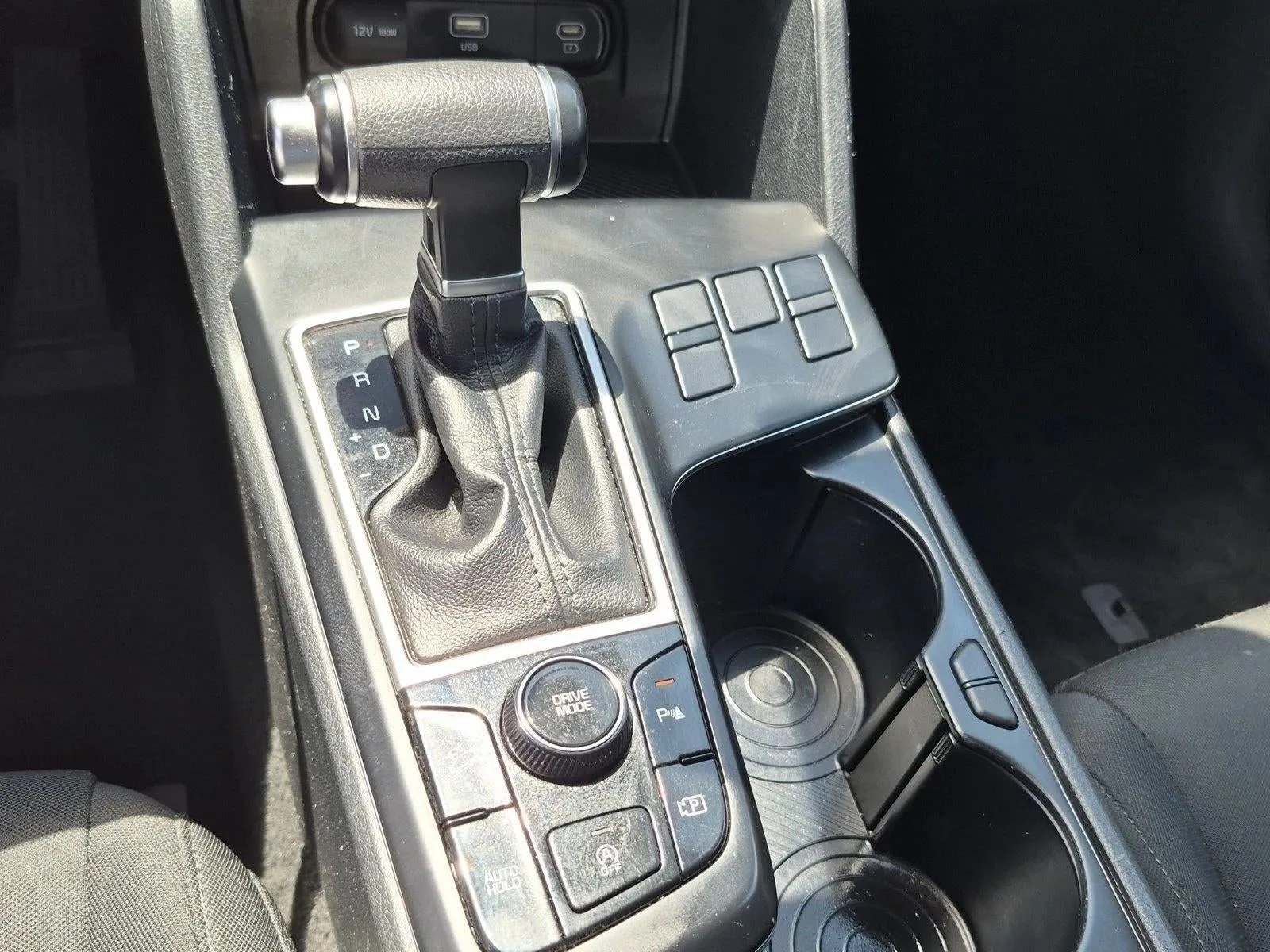 2023 Kia Sportage LX photo 12