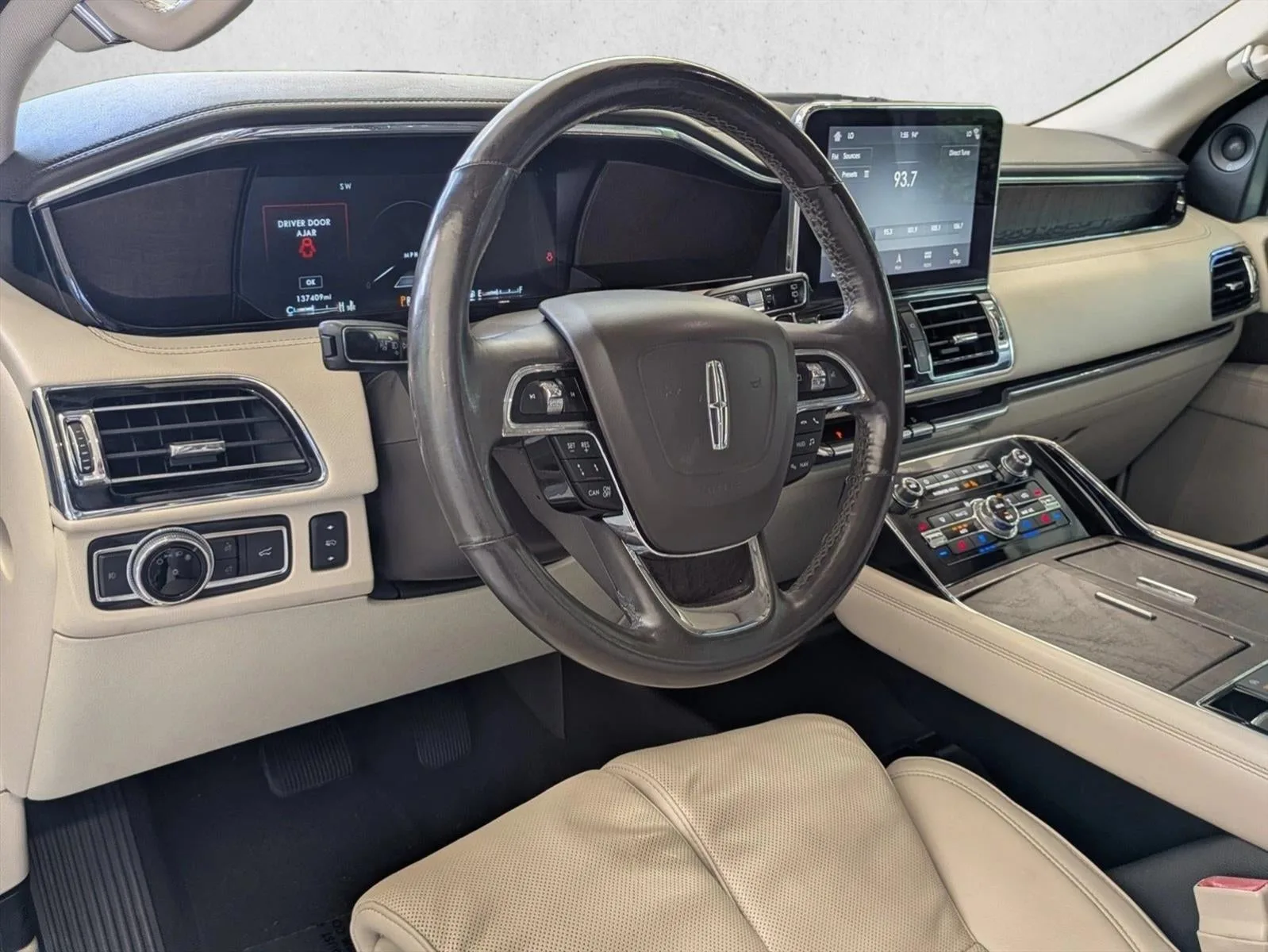 2018 Lincoln Navigator L 4x4 Reserve photo 10