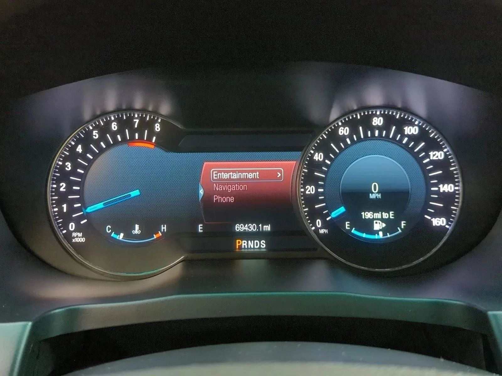 2016 Ford Explorer 4WD 4dr Platinum photo 10