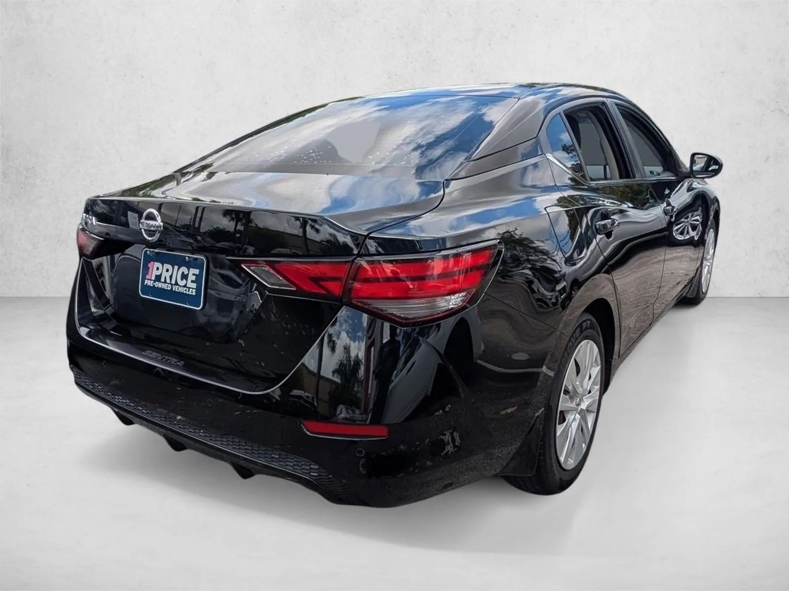 2022 Nissan Sentra S CVT photo 5