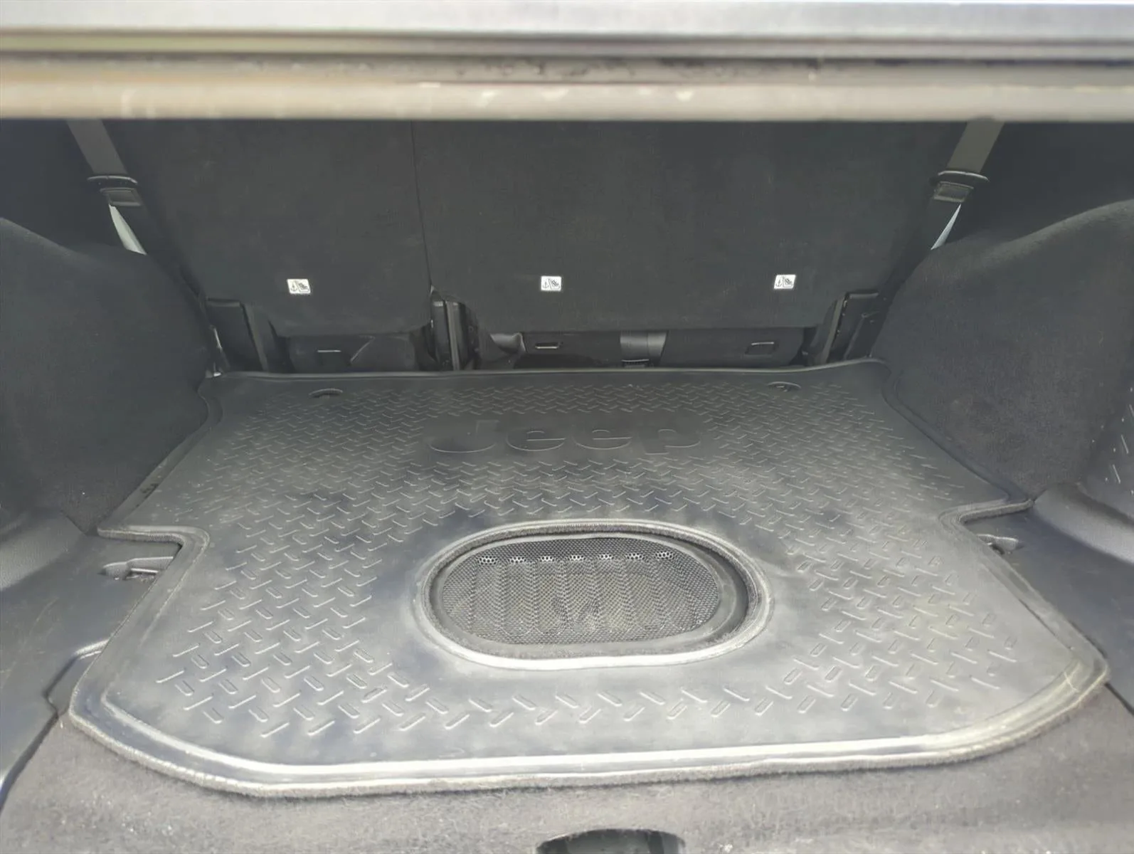 2015 Jeep Wrangler Unlimited 4WD 4dr Rubicon photo 6