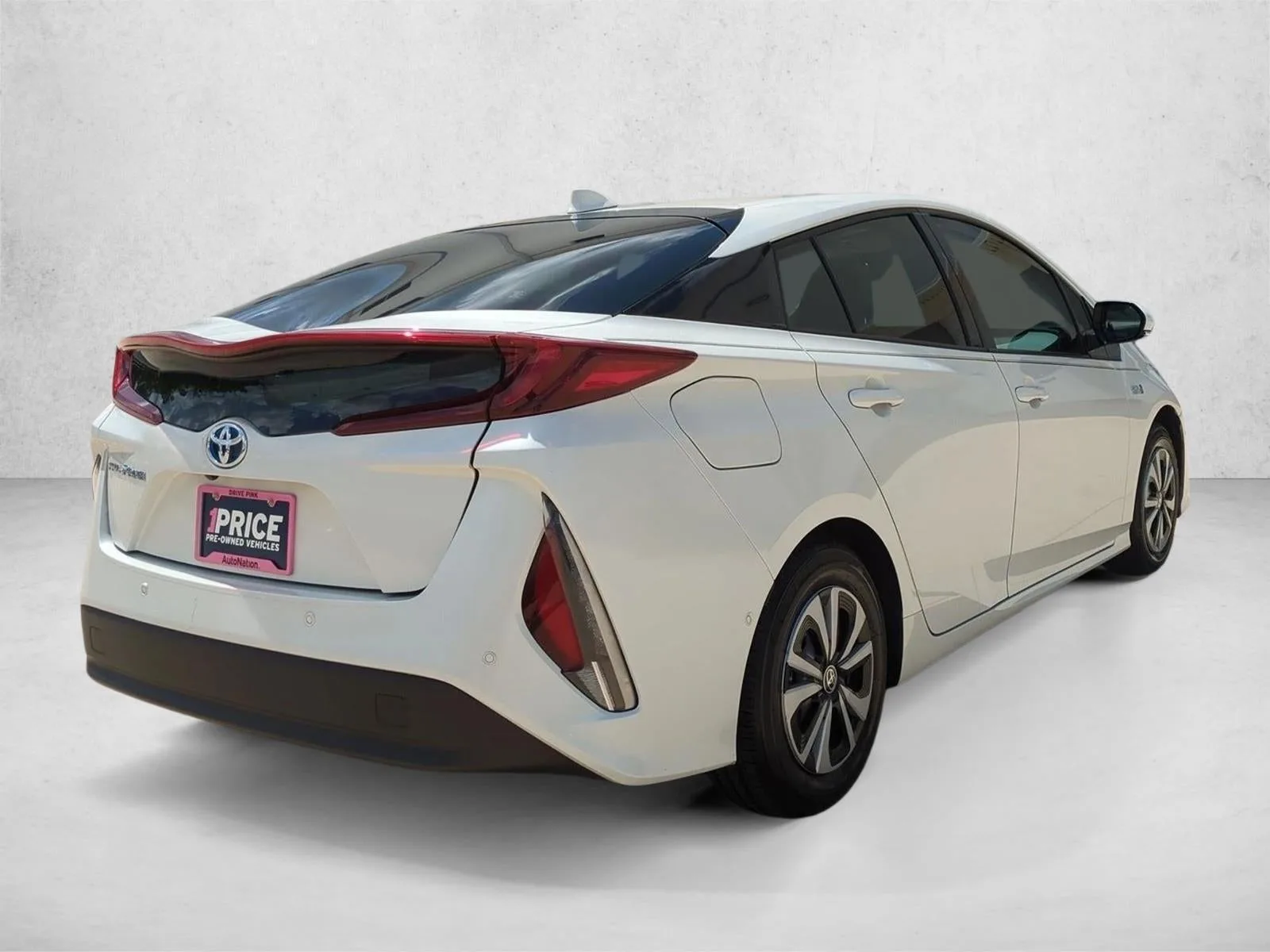 2018 Toyota Prius Prime Advanced (Natl) photo 5
