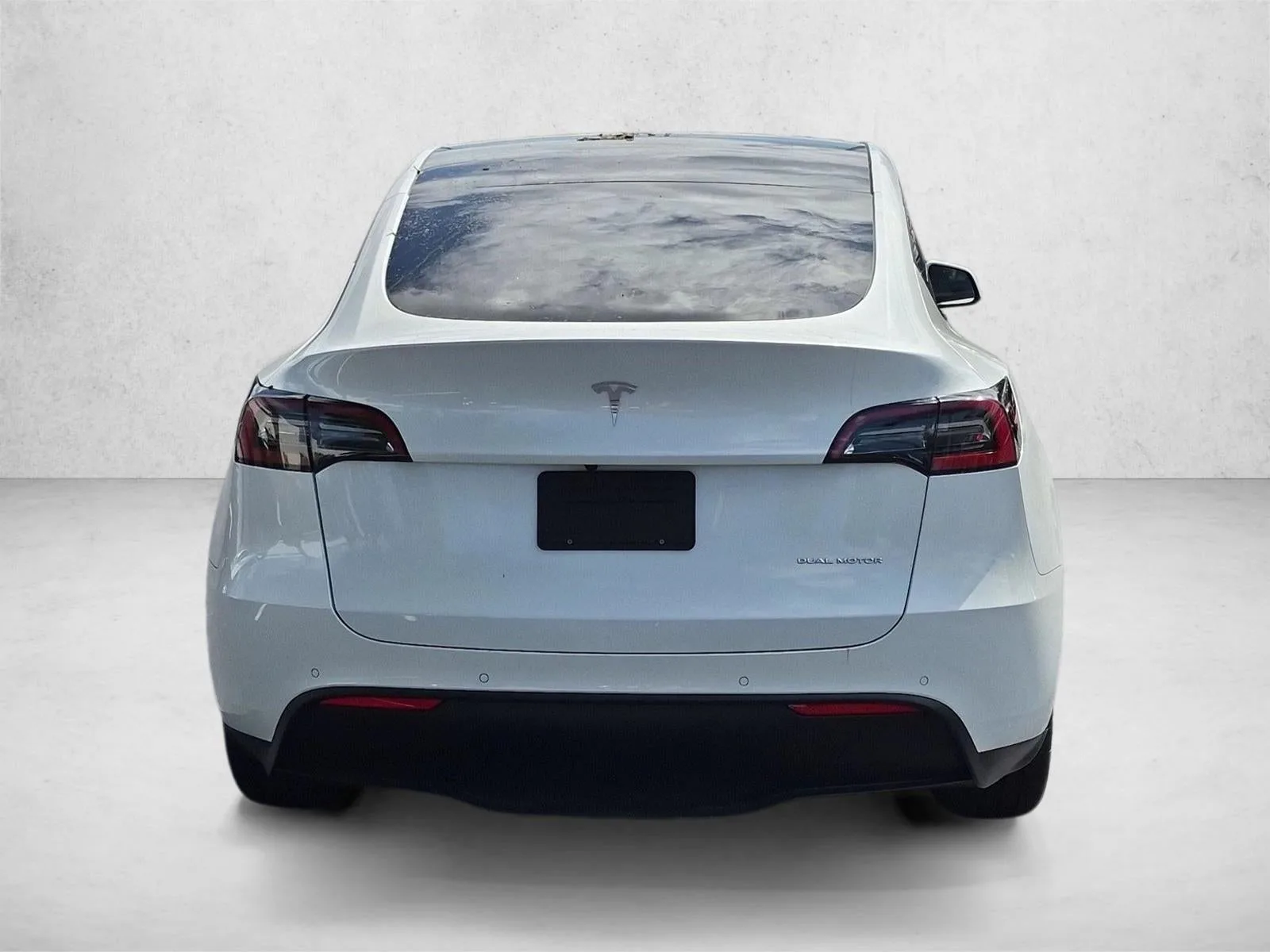 2022 Tesla Model Y Long Range photo 7