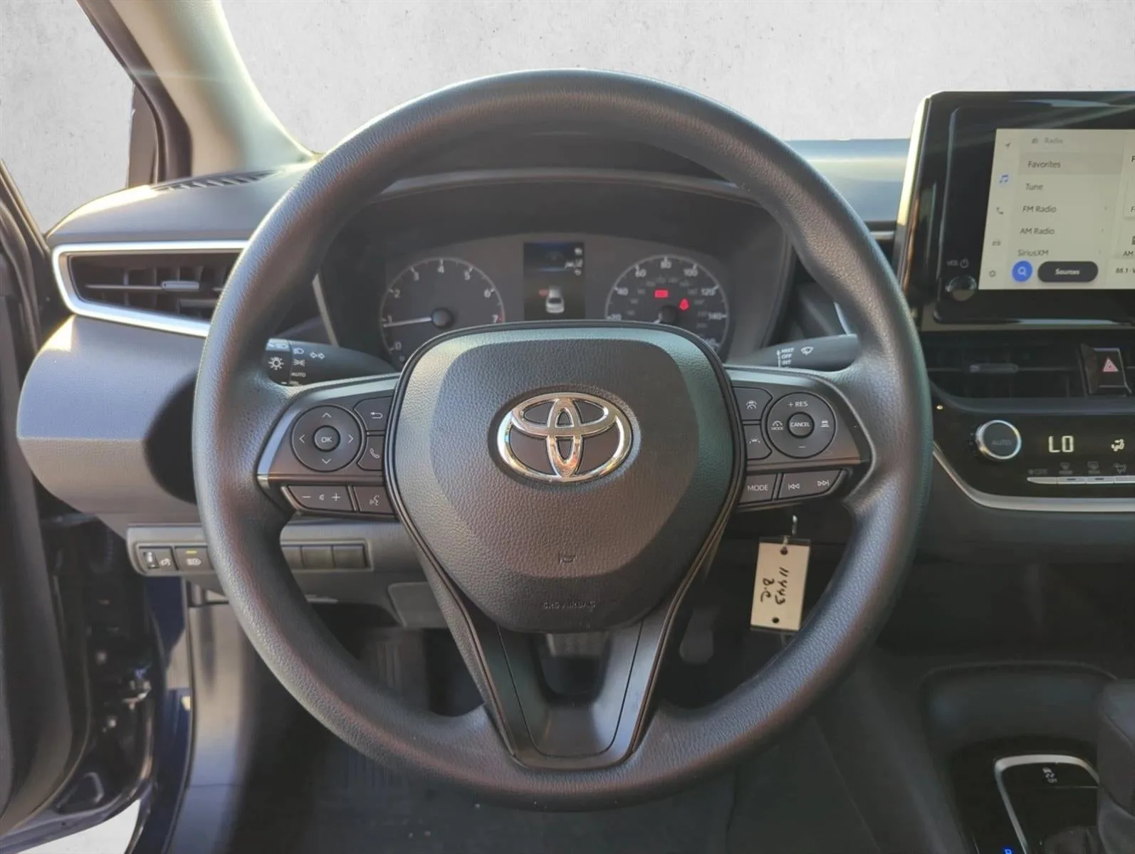 2024 Toyota Corolla LE CVT (Natl) photo 10