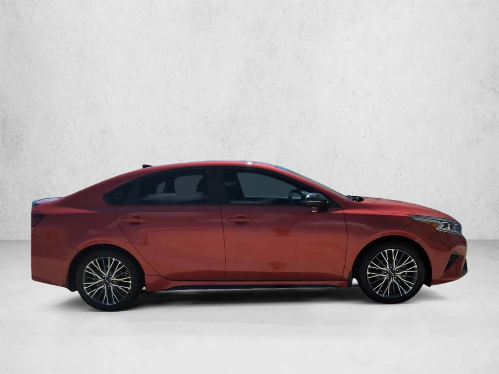 2023 Kia Forte GT-Line IVT photo 4
