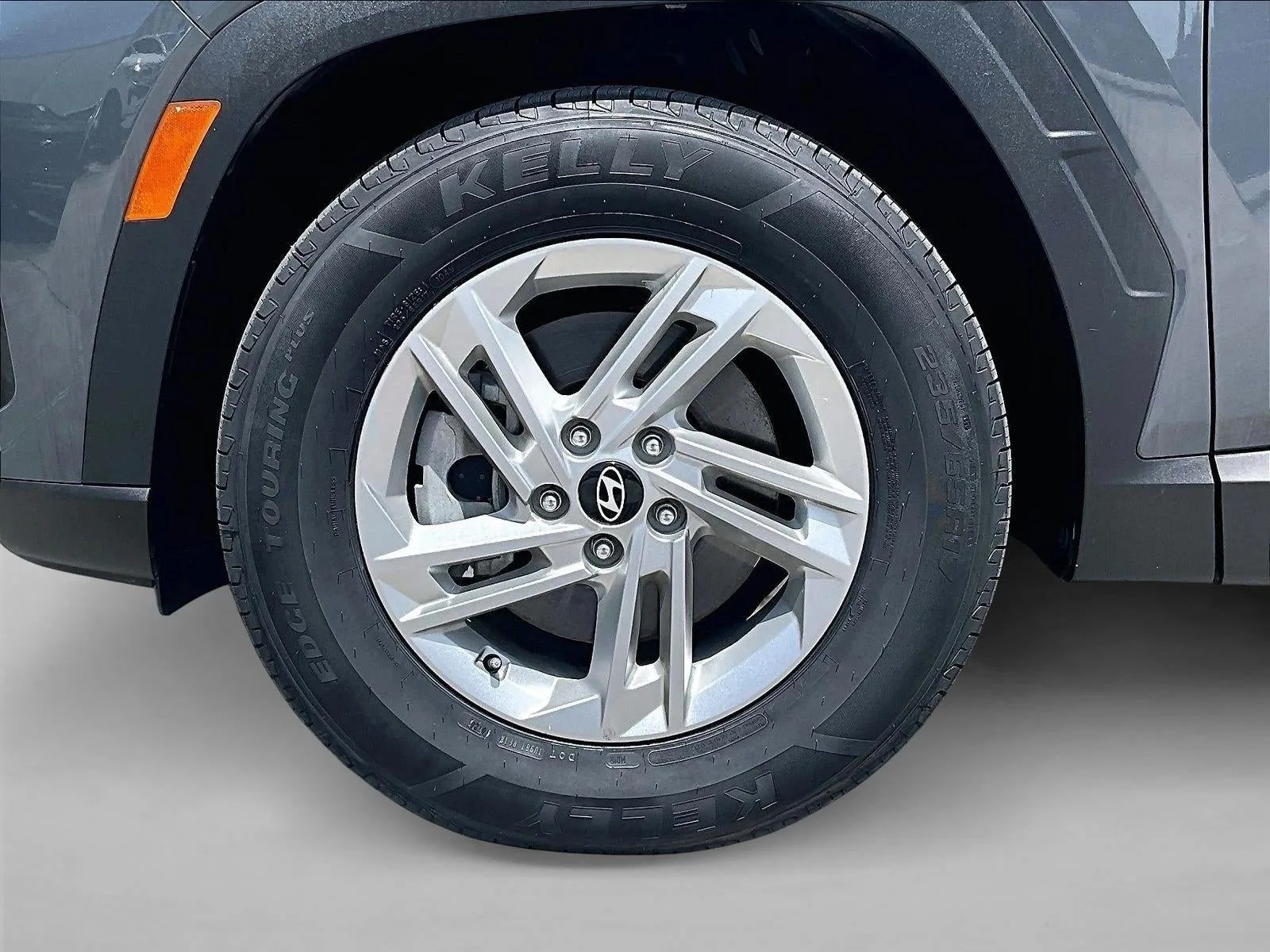 2025 Hyundai Tucson SE photo 10