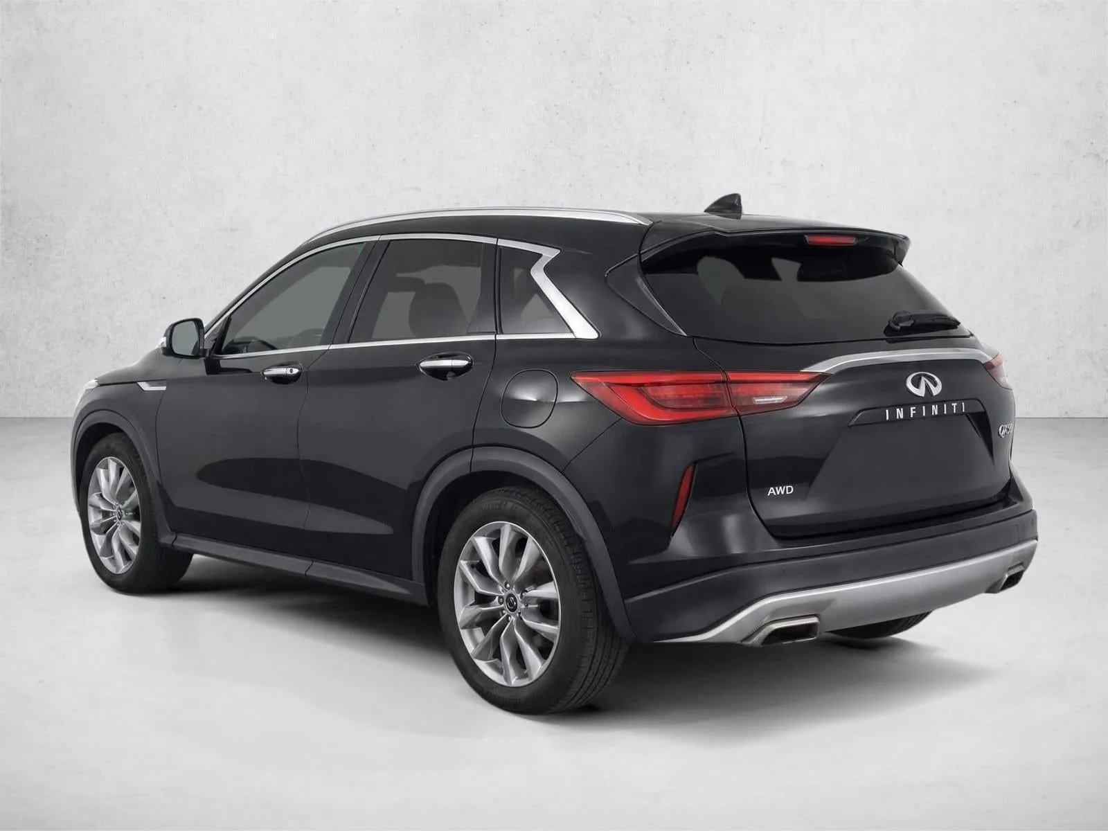 2019 INFINITI QX50 LUXE AWD photo 5