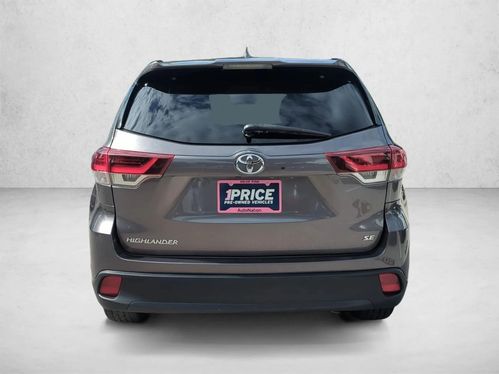 2019 Toyota Highlander SE V6 FWD (Natl) photo 6