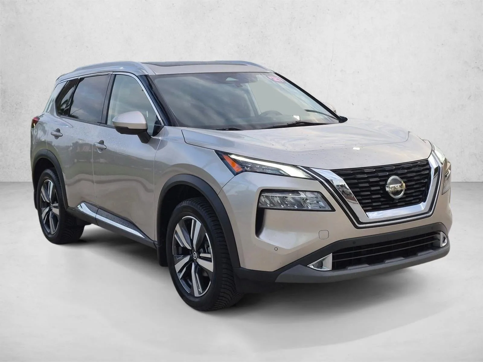 2021 Nissan Rogue FWD SL photo 3