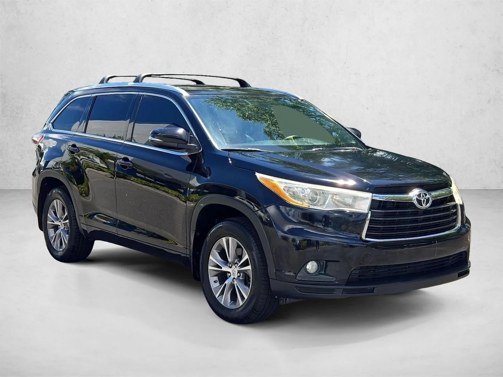 2014 Toyota Highlander AWD 4dr V6 XLE (Natl) photo 3
