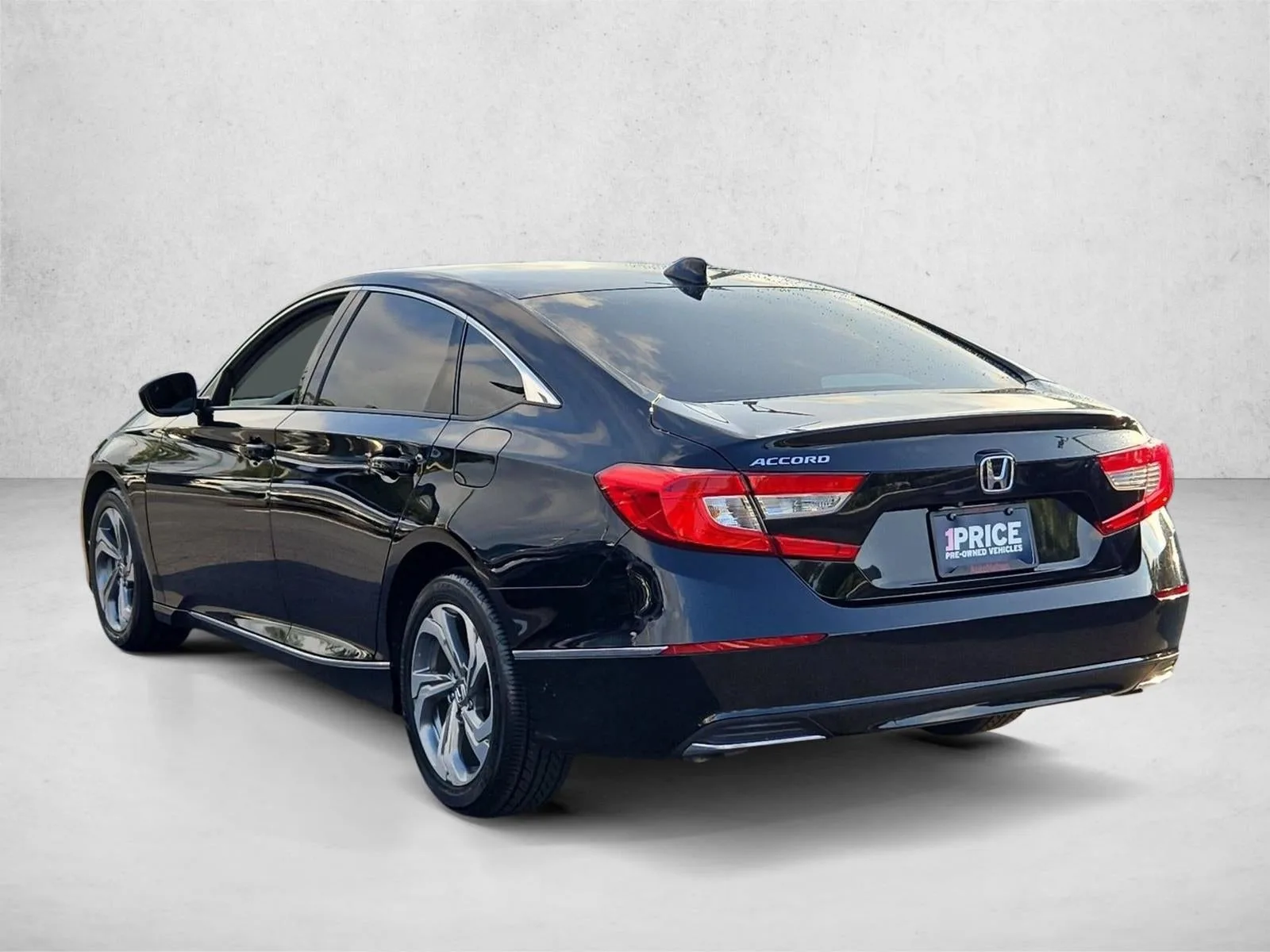 2019 Honda Accord Sedan EX 1.5T CVT photo 8