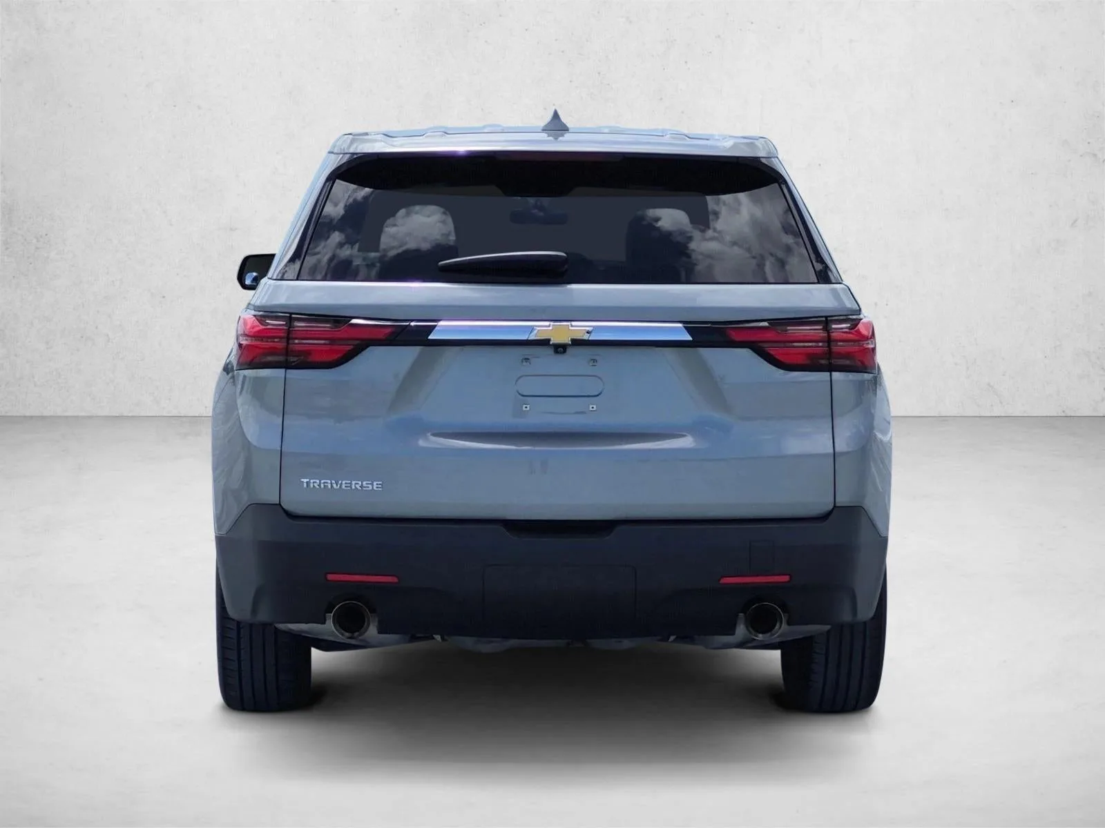 2023 Chevrolet Traverse LS photo 7